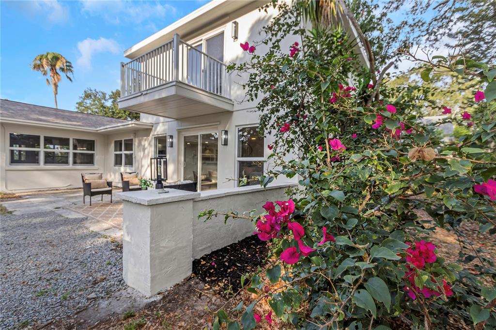 Belleair Bluffs, Florida, 33770, United States, 4 Bedrooms Bedrooms, ,3 BathroomsBathrooms,Residential,For Sale,1906119