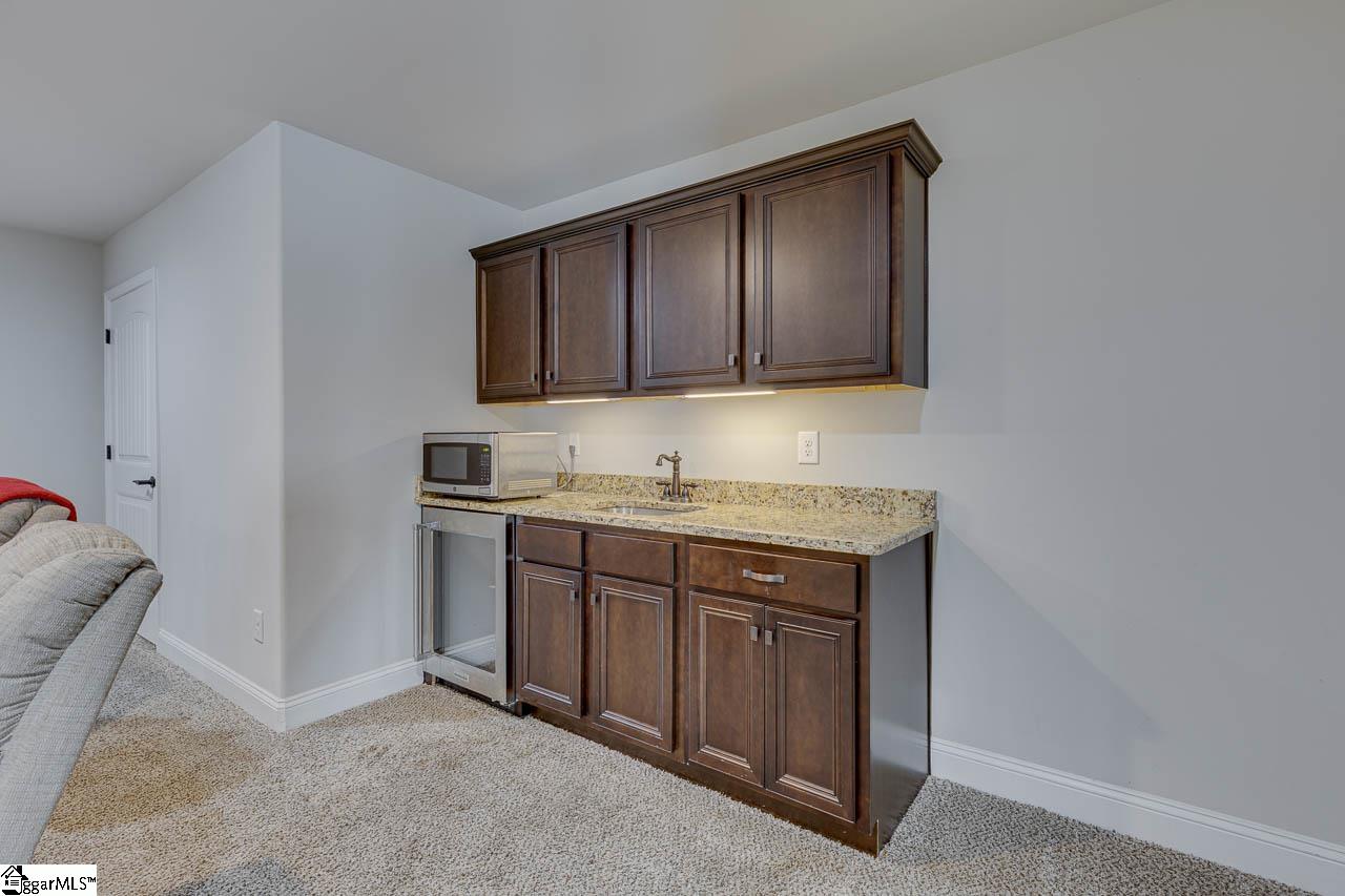 Travelers Rest, South Carolina, 29690, United States, 7 Bedrooms Bedrooms, ,5 BathroomsBathrooms,Residential,For Sale,2001844