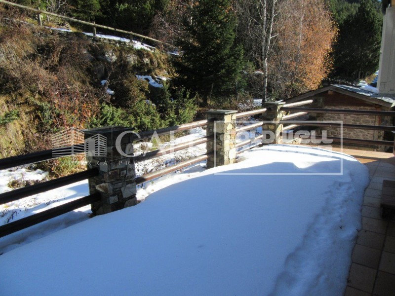 Canillo, Andorra, AD, 4 Bedrooms Bedrooms, ,2 BathroomsBathrooms,Residential,For Sale,1628029