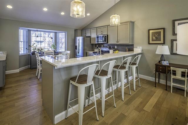 Epping, New Hampshire, 03042, United States, 2 Bedrooms Bedrooms, ,2 BathroomsBathrooms,Residential,For Sale,1955207