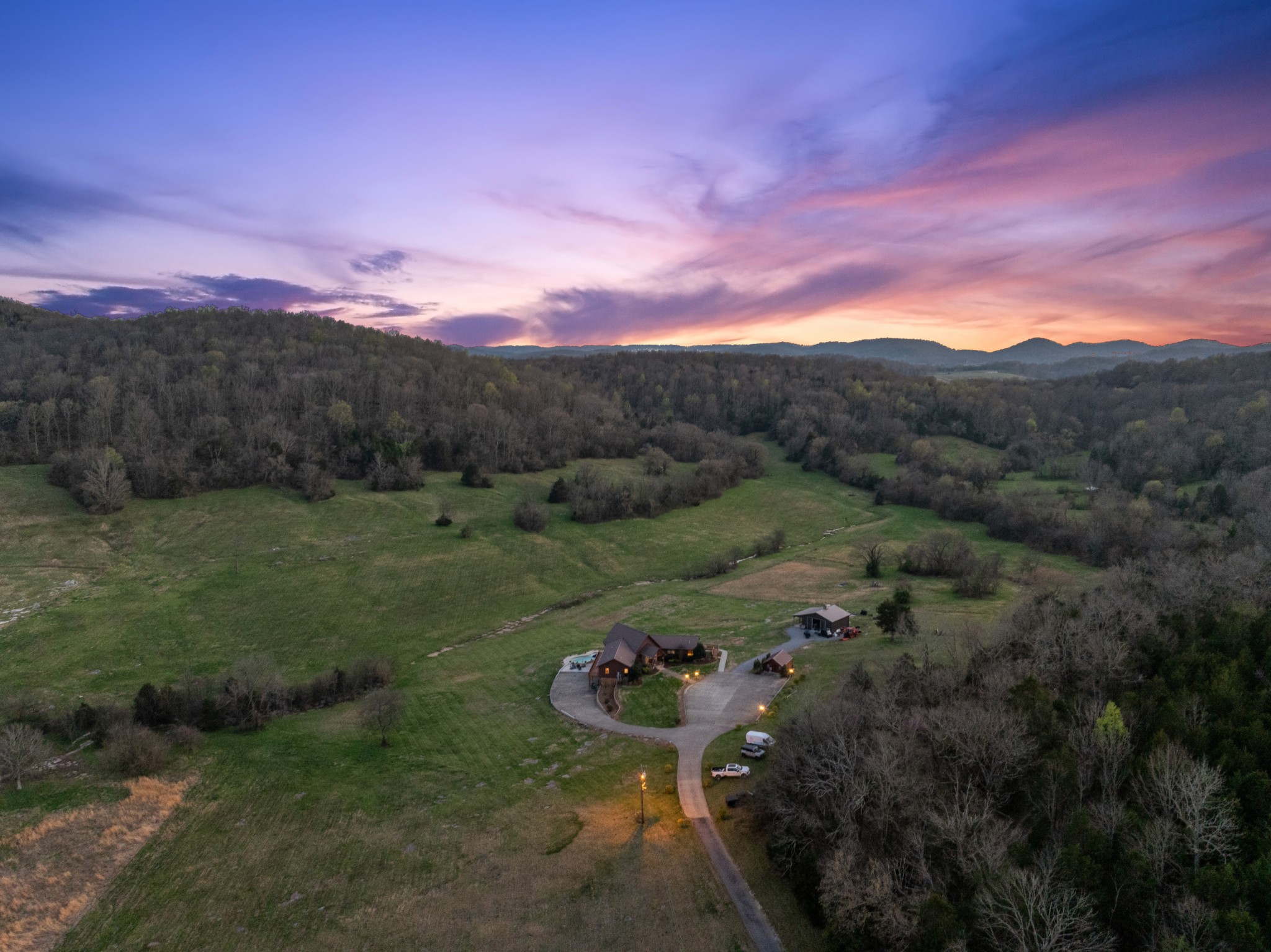  2063 Kennedy Creek Rd, Auburntown, TN, 37016 - 物件實景