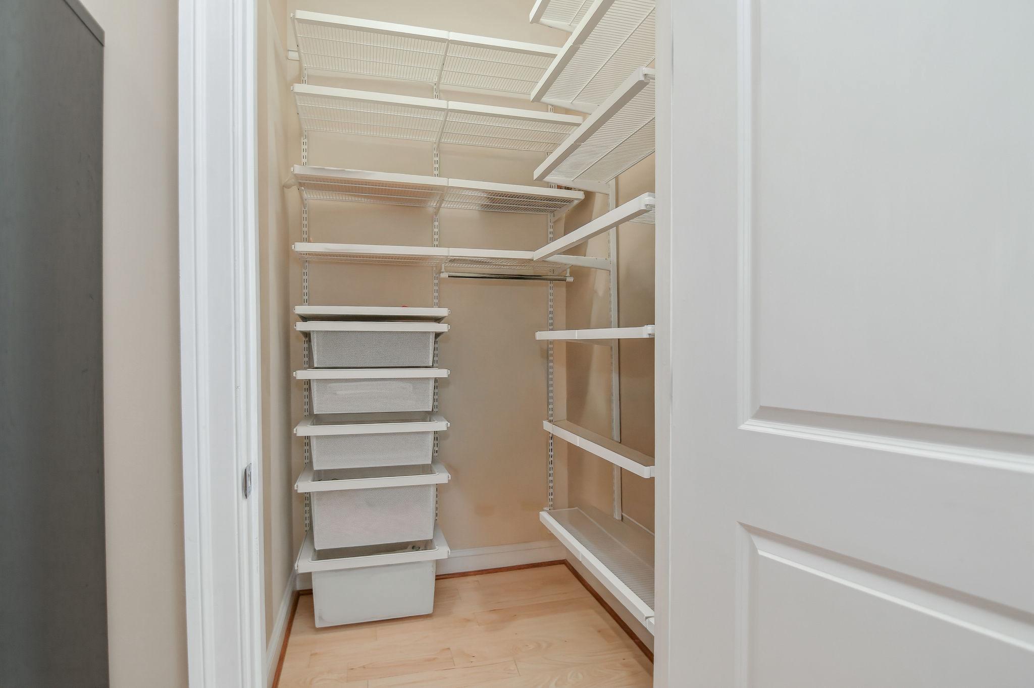  1023 N Royal Street, Alexandria, VA, 22314 - 物件實景