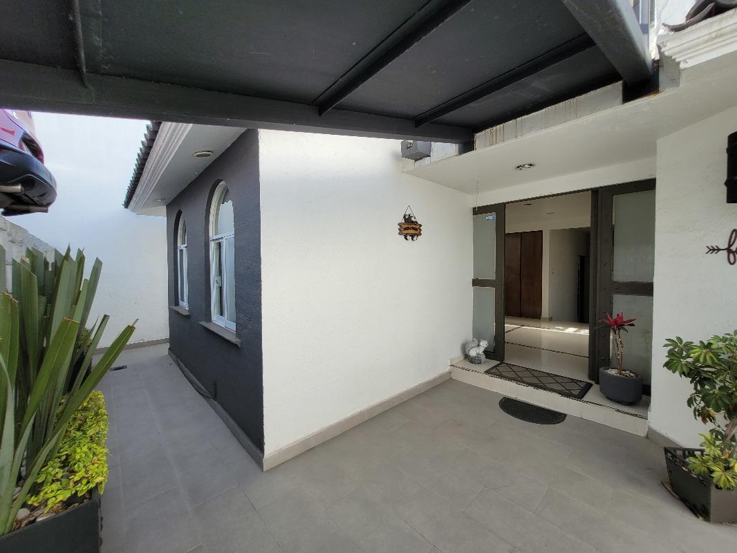 Golondrina, Atizapán de Zaragoza, Estado de México, 52957, Mexico, 3 Bedrooms Bedrooms, ,3 BathroomsBathrooms,Residential,For Sale,Golondrina,1628812