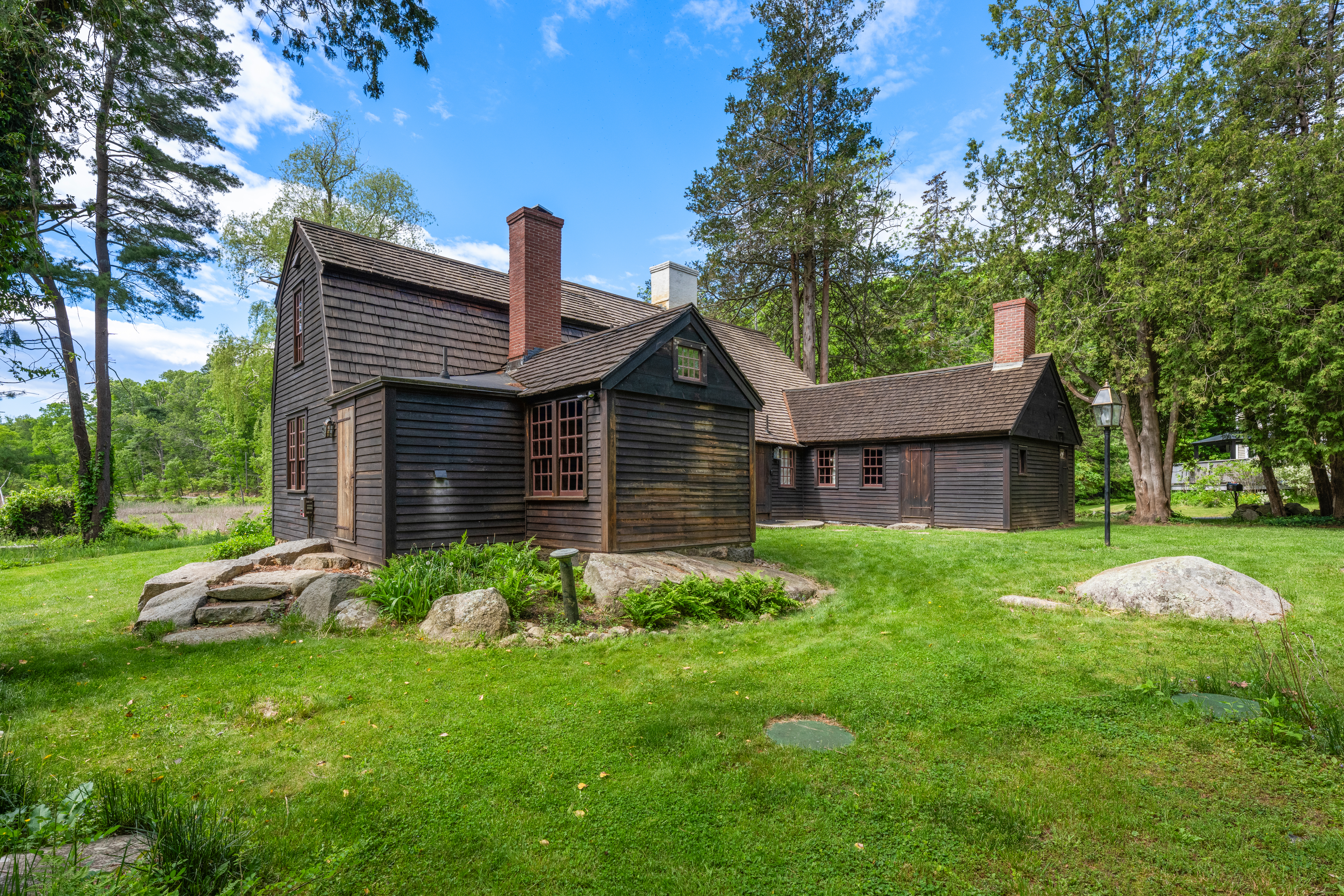  11 Lincoln St, Gloucester, MA, 01930 - 物件實景