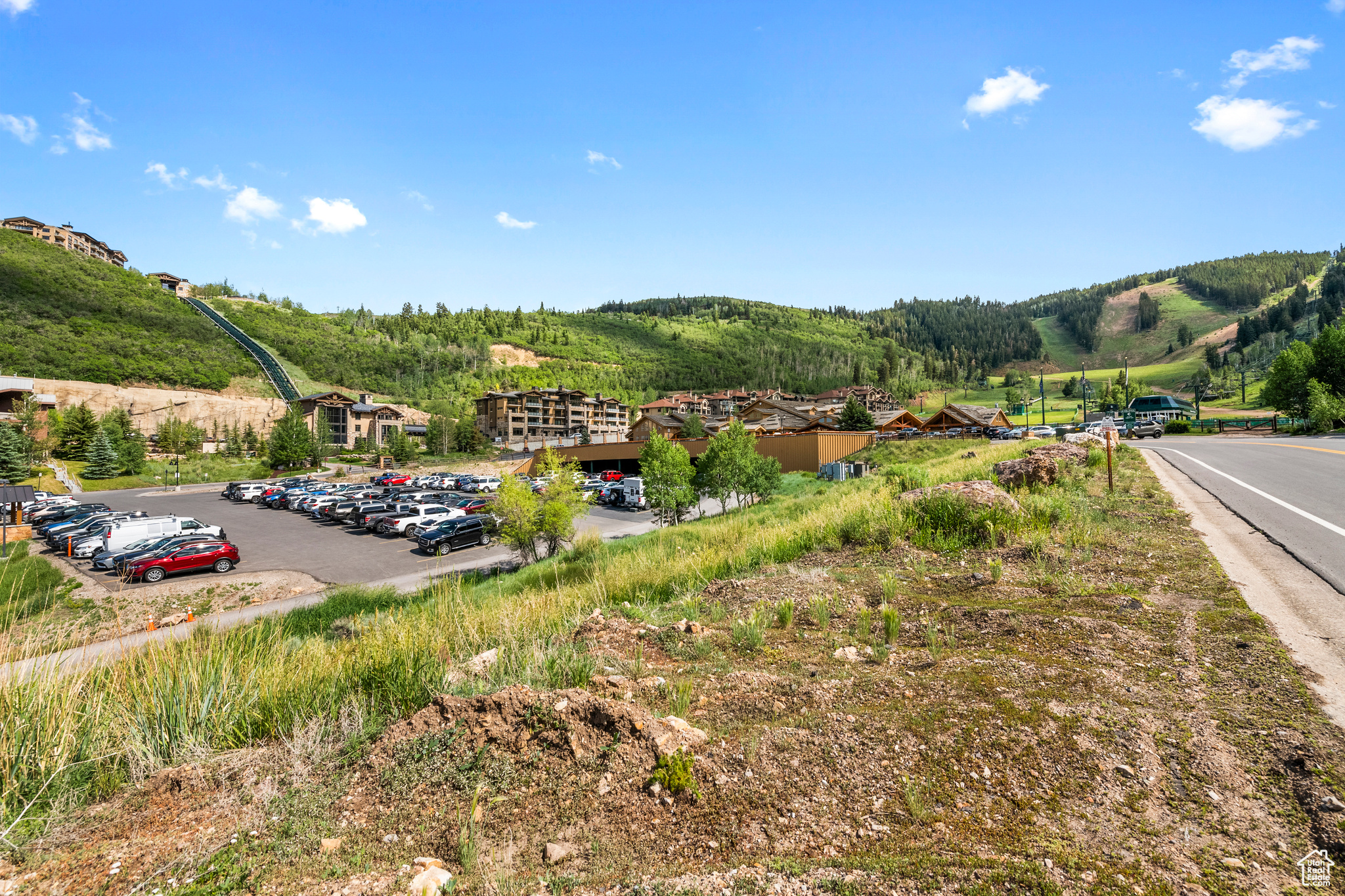 Park City, Utah, 84060, United States, 2 Bedrooms Bedrooms, ,3 BathroomsBathrooms,Residential,For Sale,1900952