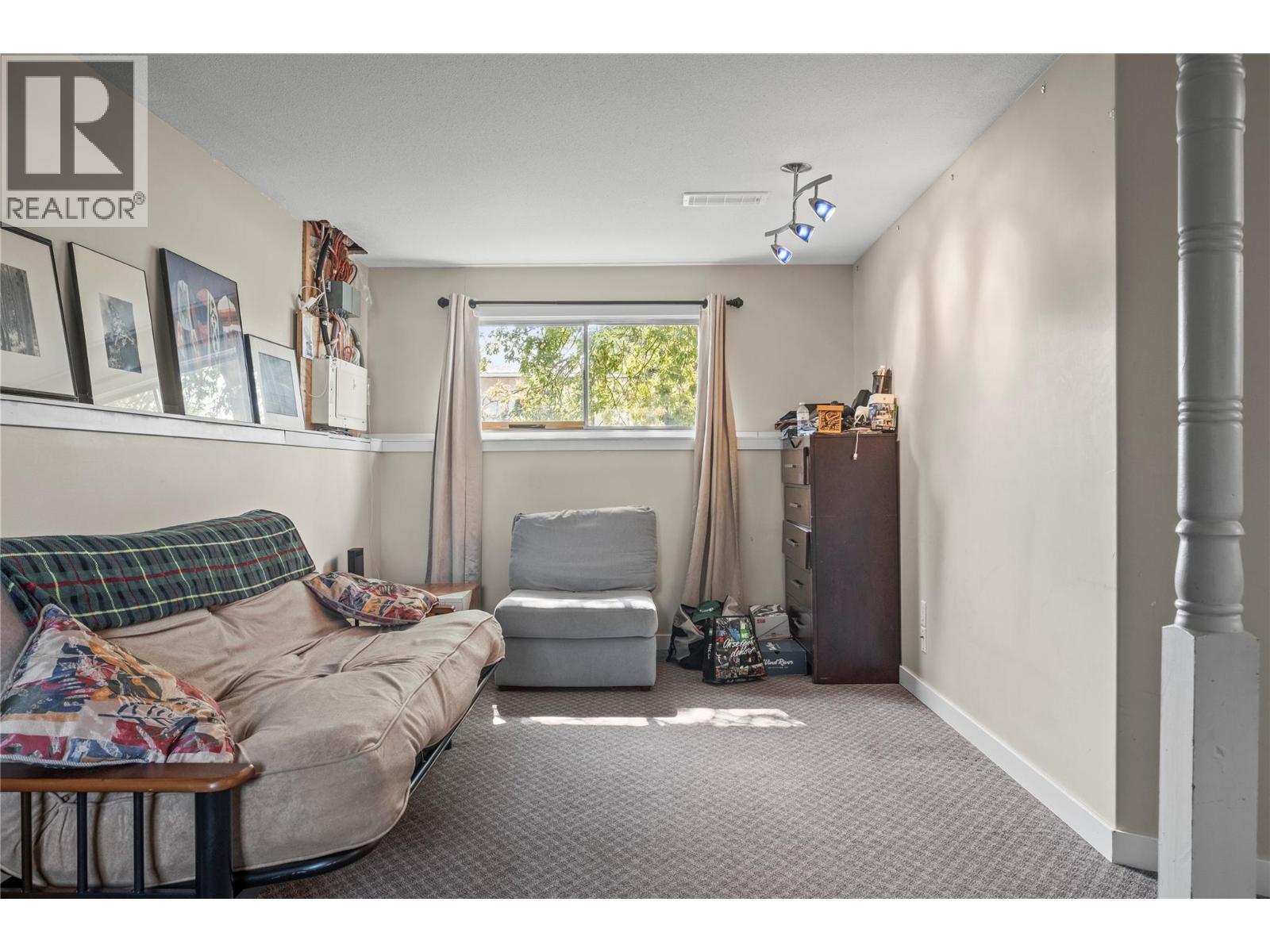 VERNON, British Columbia, V1T 1L1, CA, 3 Bedrooms Bedrooms, ,2 BathroomsBathrooms,Residential,For Sale,1948714