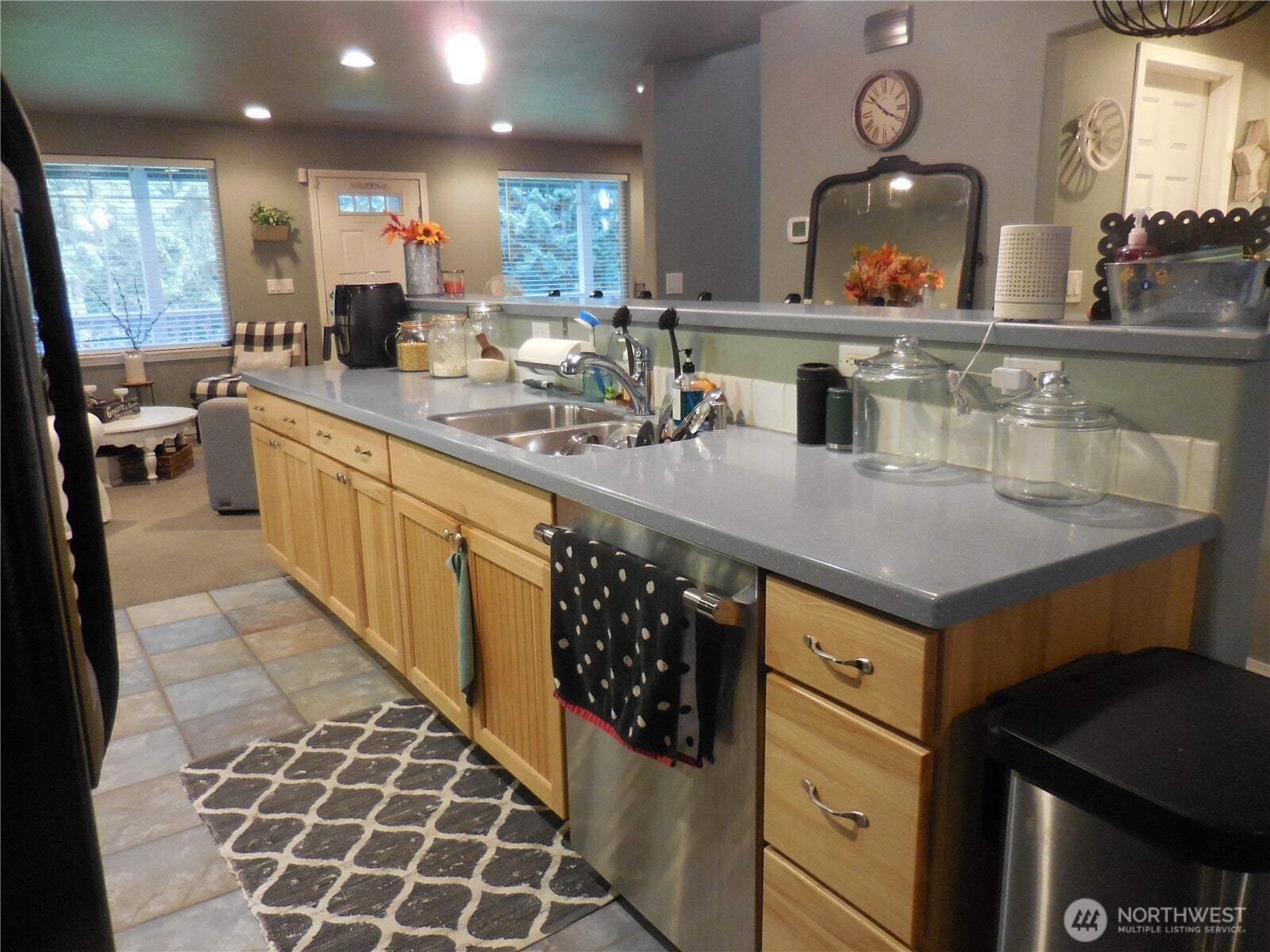 Port Orchard, Washington, 98367, United States, 3 Bedrooms Bedrooms, ,3 BathroomsBathrooms,Residential,For Sale,1925960