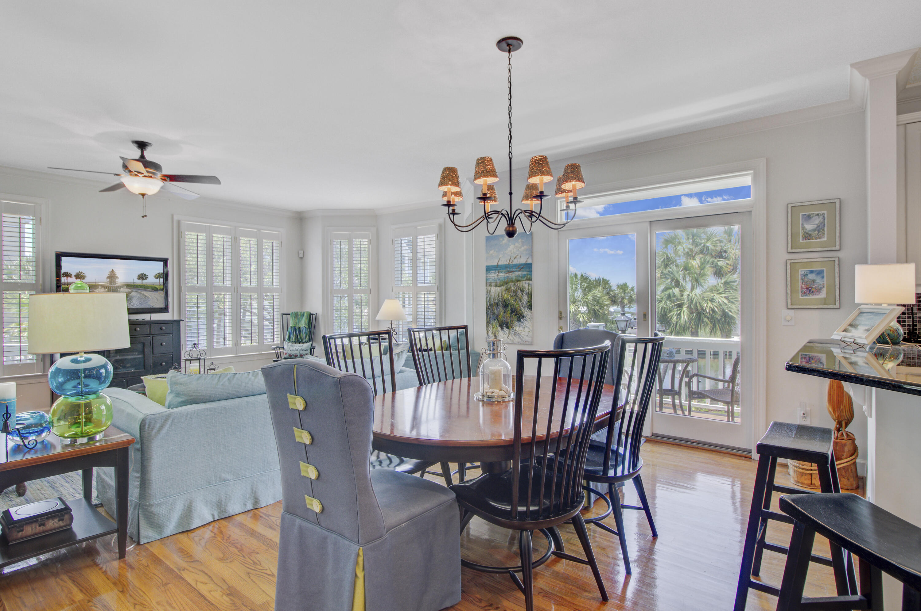 Mount Pleasant, South Carolina, 29464, United States, 4 Bedrooms Bedrooms, ,4 BathroomsBathrooms,Residential,For Sale,1826334