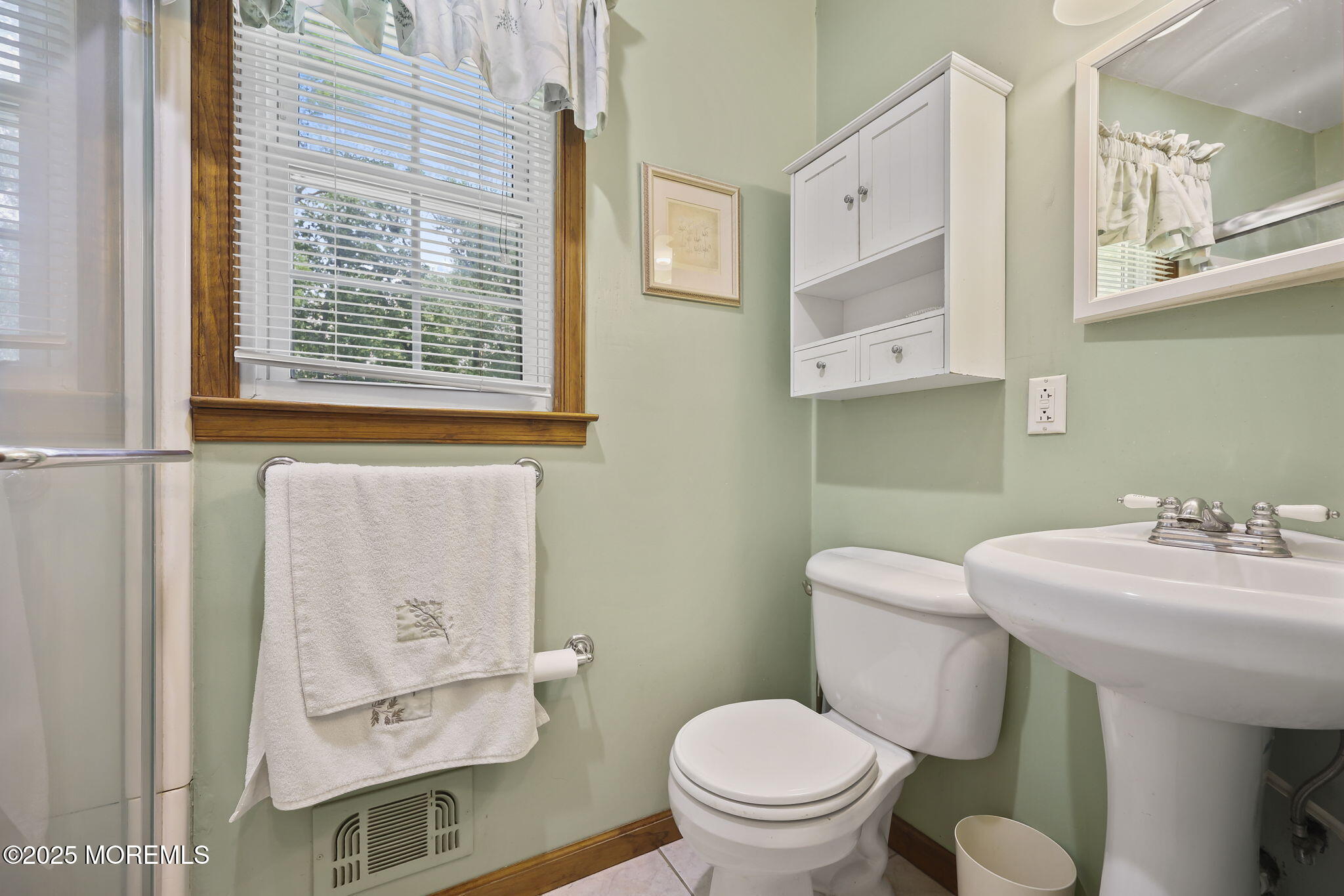 Morganville, New Jersey, 07751, United States, 4 Bedrooms Bedrooms, ,3 BathroomsBathrooms,Residential,For Sale,1899300