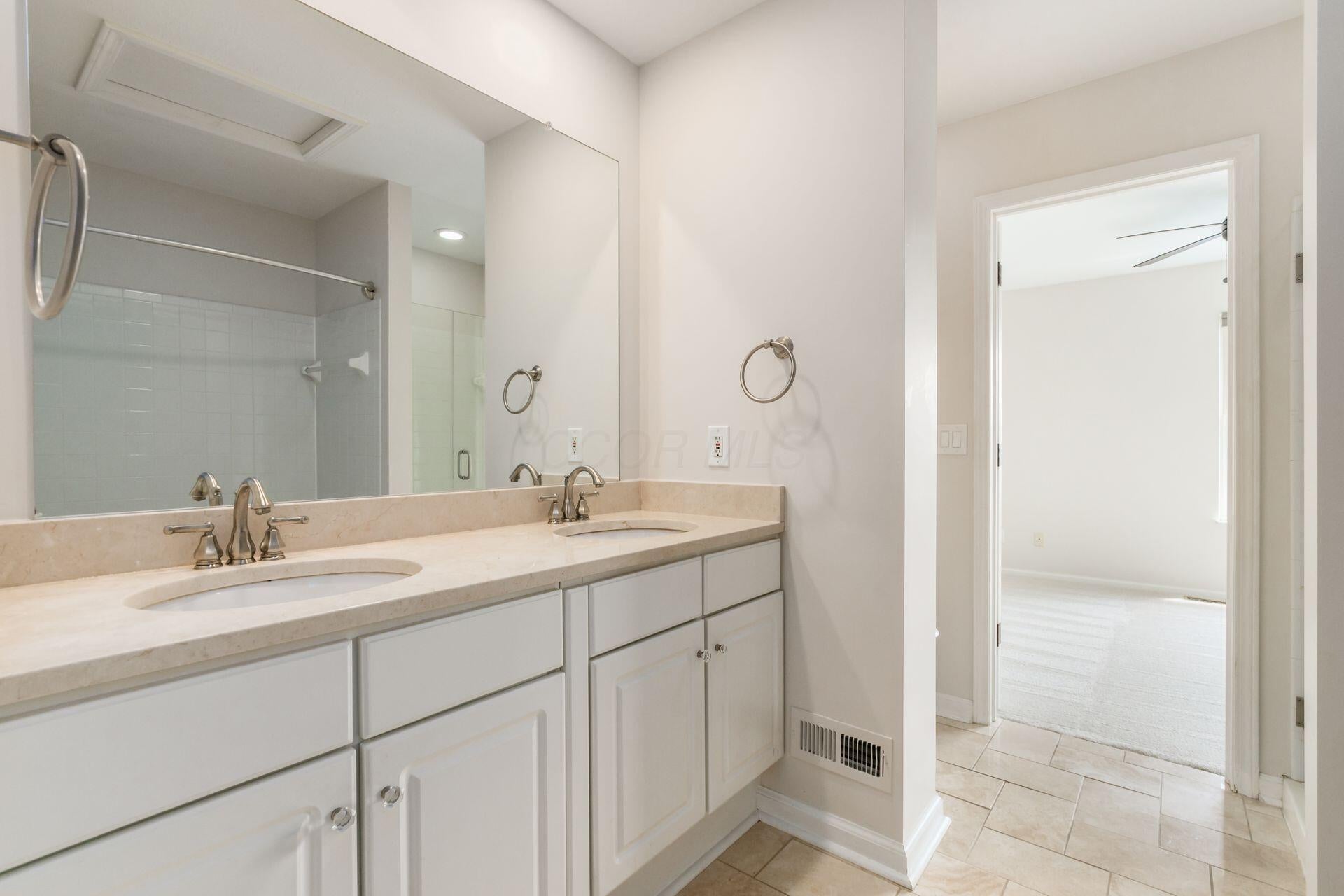  5363 Reston Park Drive - 物件實景