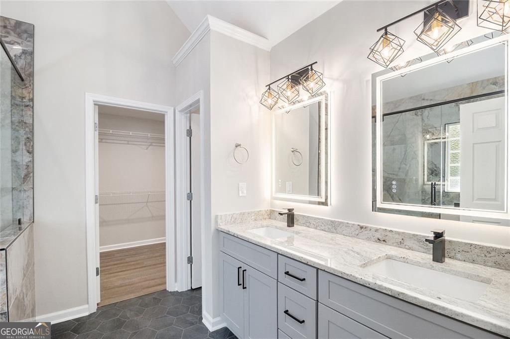 Newnan, Georgia, 30265, United States, 4 Bedrooms Bedrooms, ,3 BathroomsBathrooms,Residential,For Sale,1922680