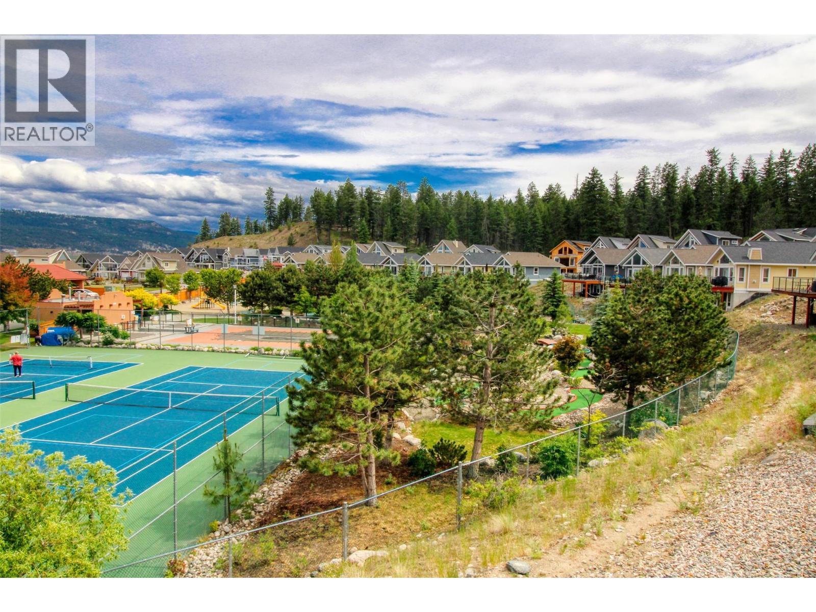 KELOWNA, British Columbia, V1Z 3R8, CA, 3 Bedrooms Bedrooms, ,2 BathroomsBathrooms,Residential,For Sale,1948634