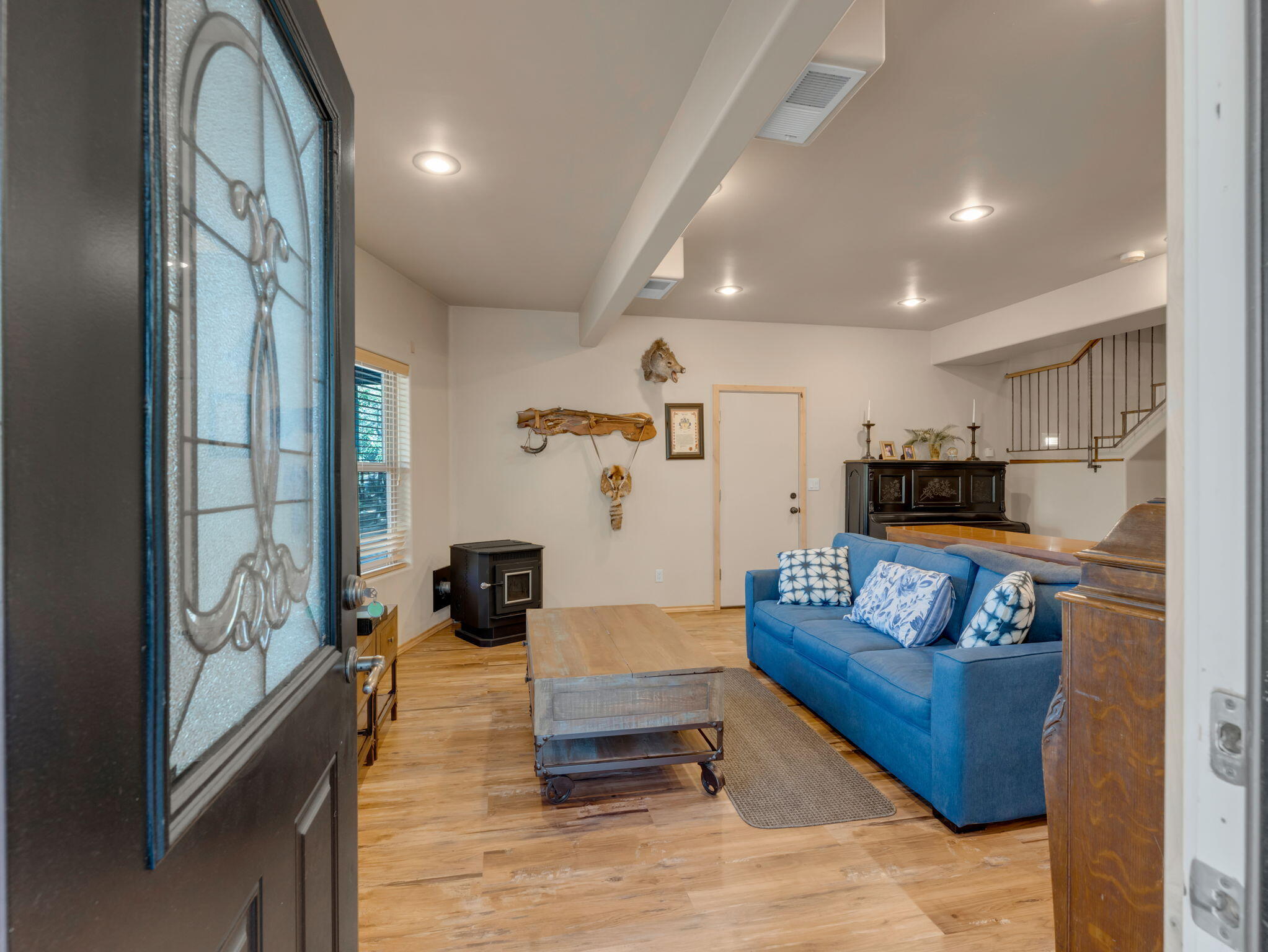 Pine, Arizona, 85544, United States, 3 Bedrooms Bedrooms, ,1 BathroomBathrooms,Residential,For Sale,1862408