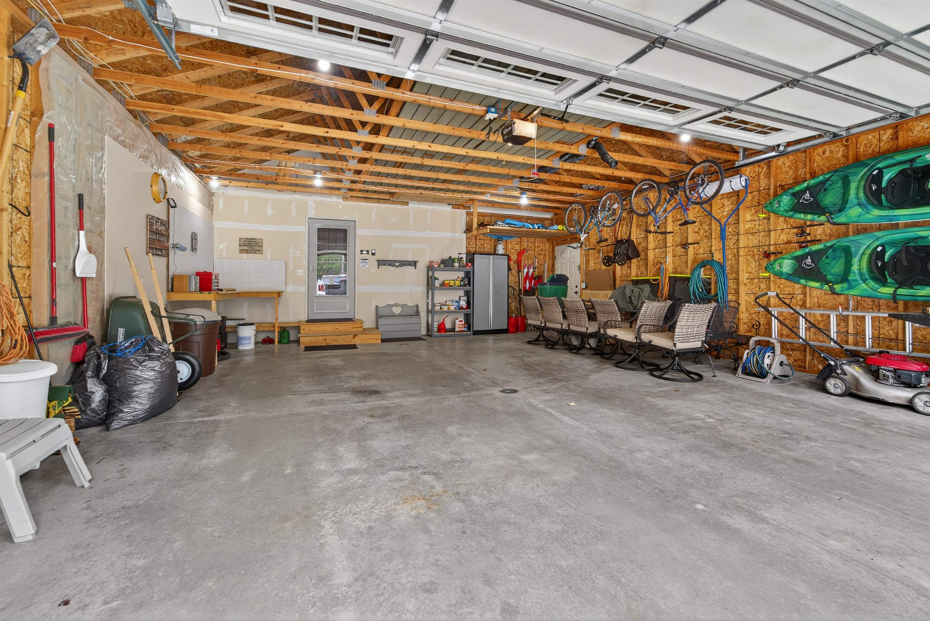 KESHENA, Wisconsin, 54135, United States, 3 Bedrooms Bedrooms, ,3 BathroomsBathrooms,Residential,For Sale,1988158