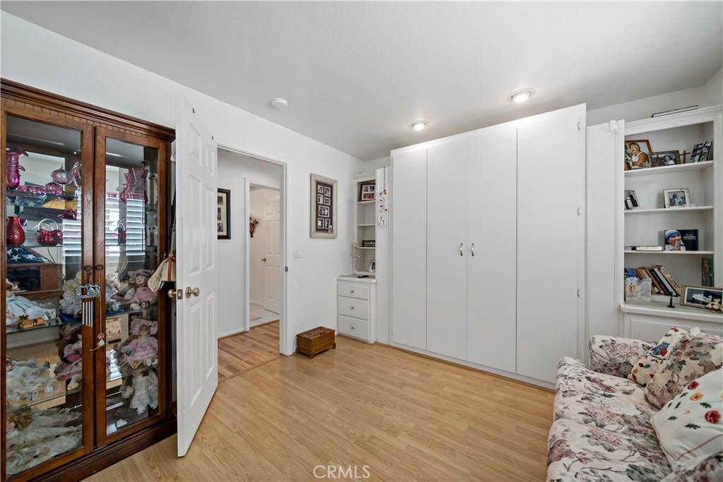 Carlsbad, California, 92011, United States, 2 Bedrooms Bedrooms, ,2 BathroomsBathrooms,Residential,For Sale,1977737