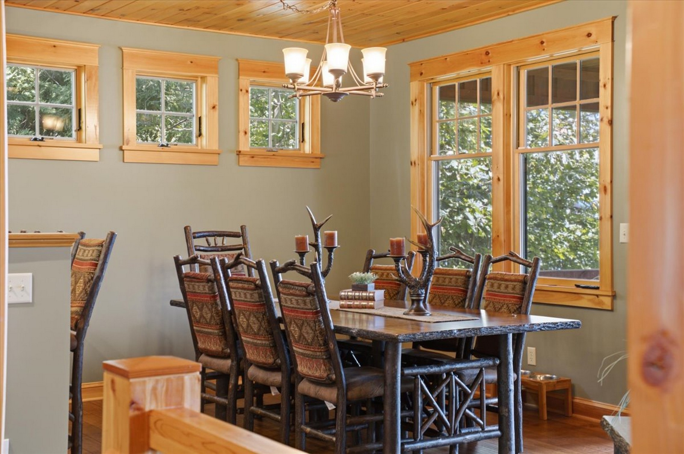  64 Pointe Drive, Schroon Lake, NY, 12870 - 物件實景