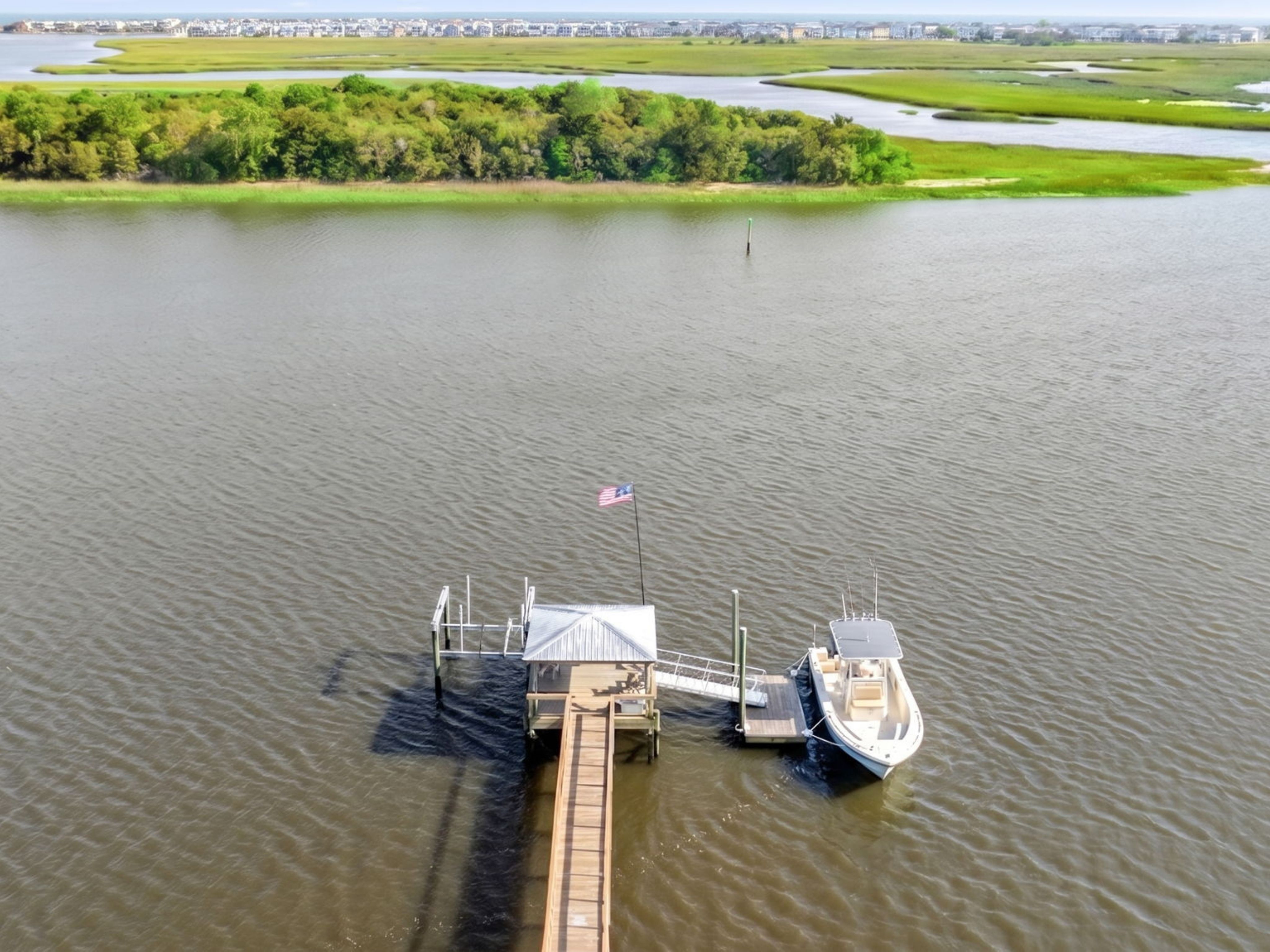  404 Shoreline Drive East, Sunset Beach, NC 28468 - 物件實景