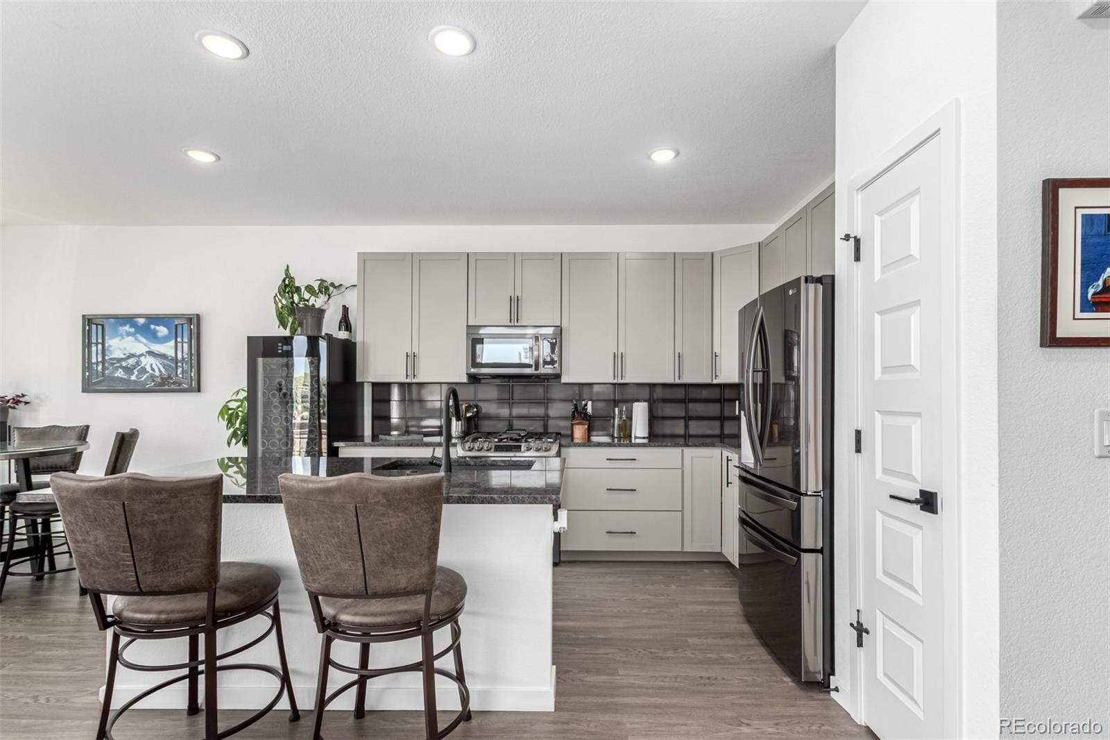 Arvada, Colorado, 80004, United States, 3 Bedrooms Bedrooms, ,2 BathroomsBathrooms,Residential,For Sale,1973817