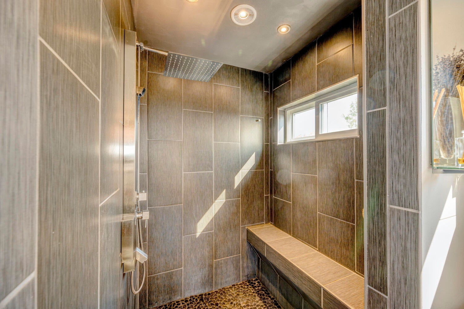 Big Horn, Wyoming, 82833, United States, 3 Bedrooms Bedrooms, ,4 BathroomsBathrooms,Residential,For Sale,1981242