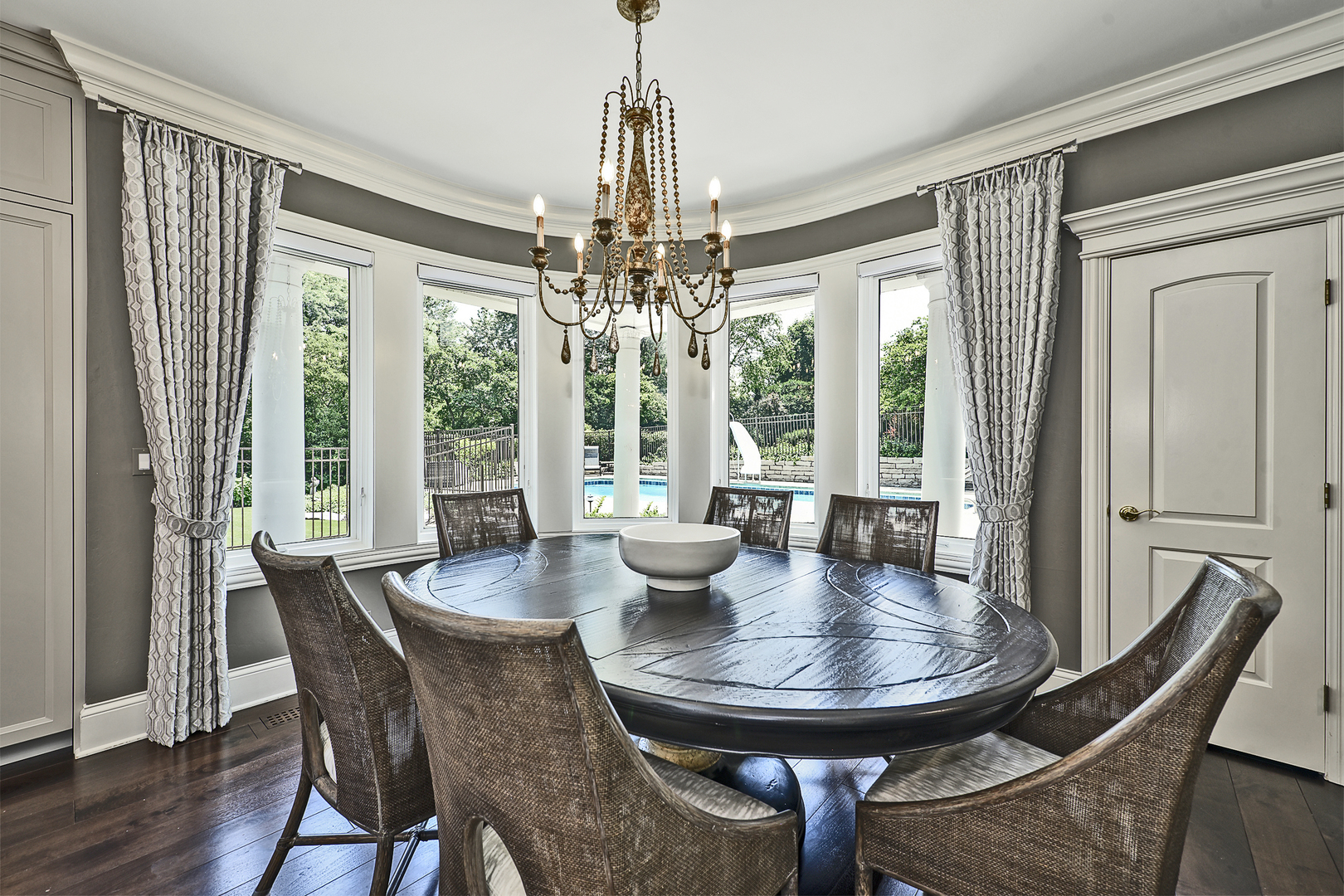 Inverness, Illinois, 60067, United States, 6 Bedrooms Bedrooms, ,10 BathroomsBathrooms,Residential,For Sale,1980609