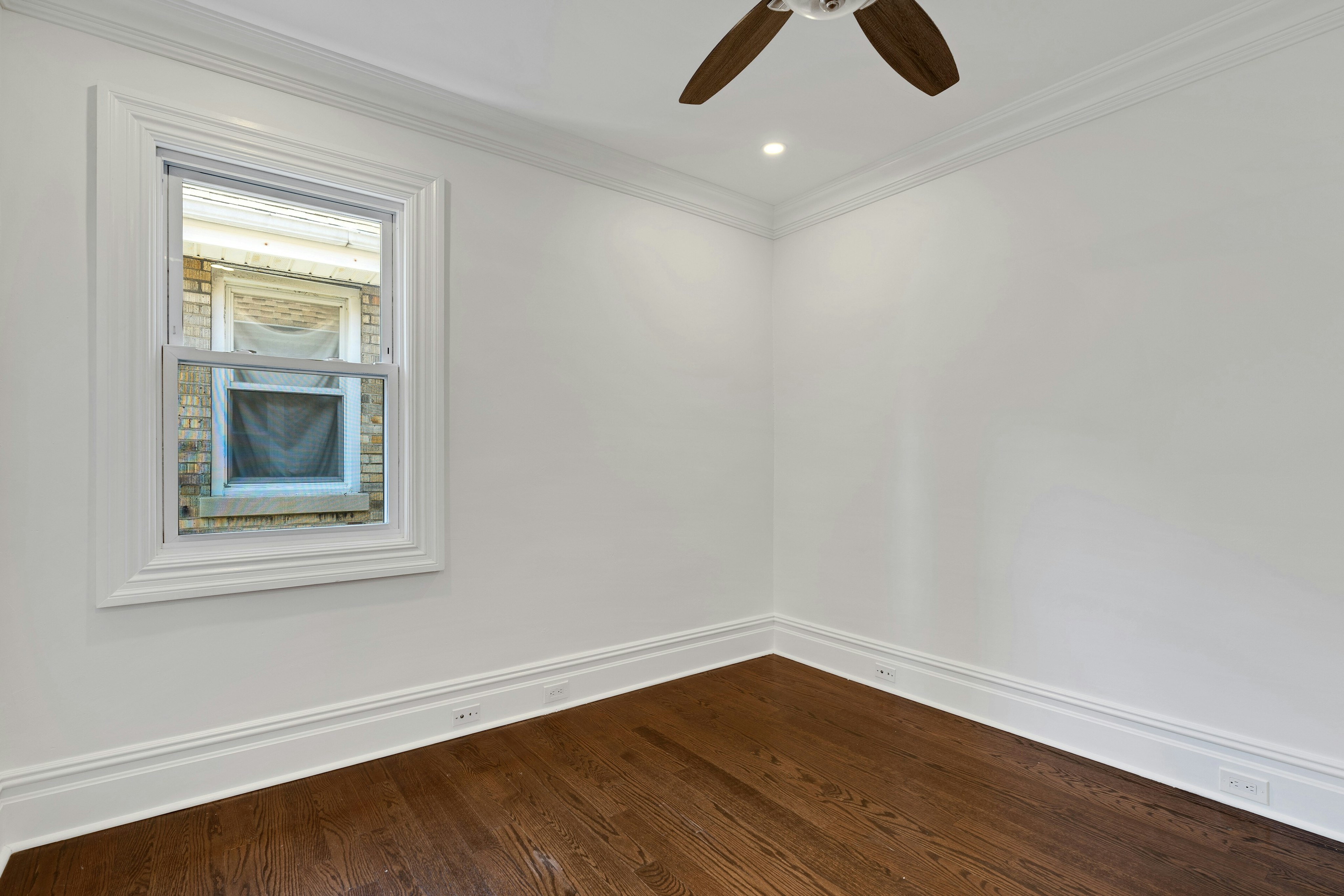  8128 Kennedy Blvd, North Bergen, NJ 07047 - 物件實景