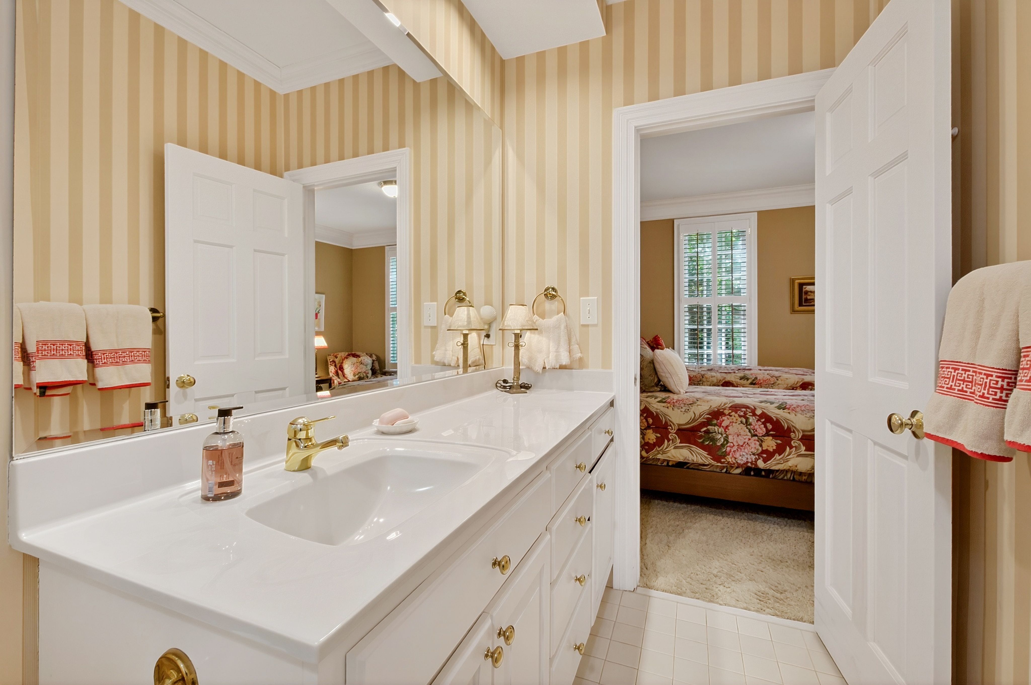  3708 Lubbock Drive, Raleigh, NC 27612 - 物件實景