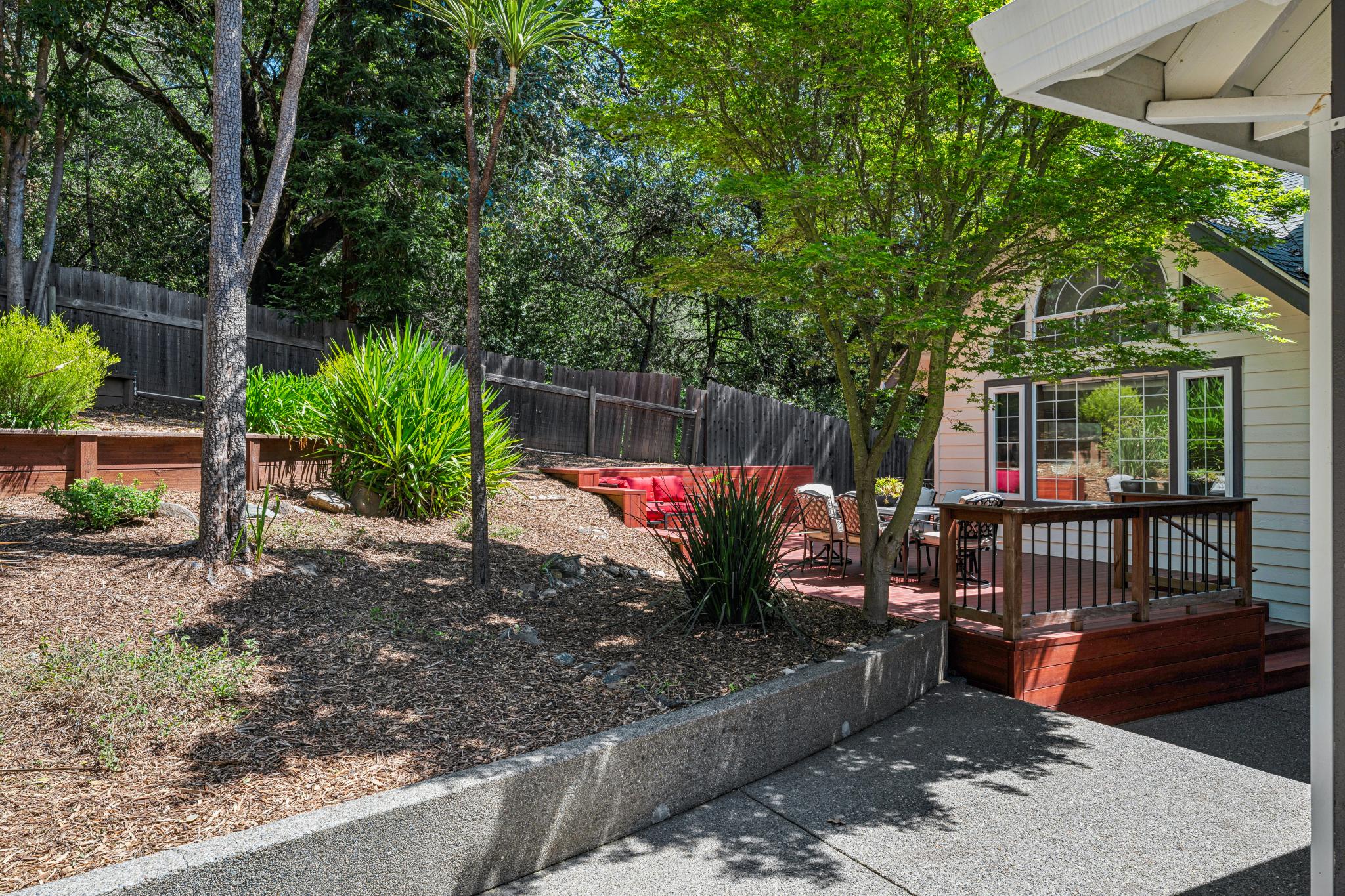  Elegant Northeast Santa Rosa Home on .5 Acres - 物件實景