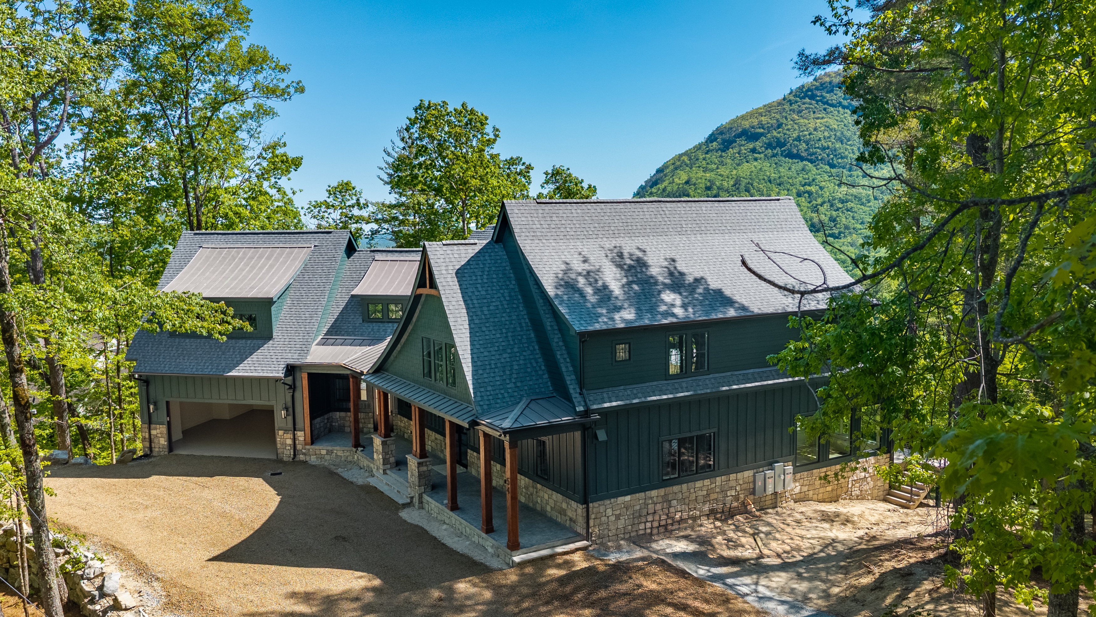  SIlver Slip Falls Estate - 物件實景