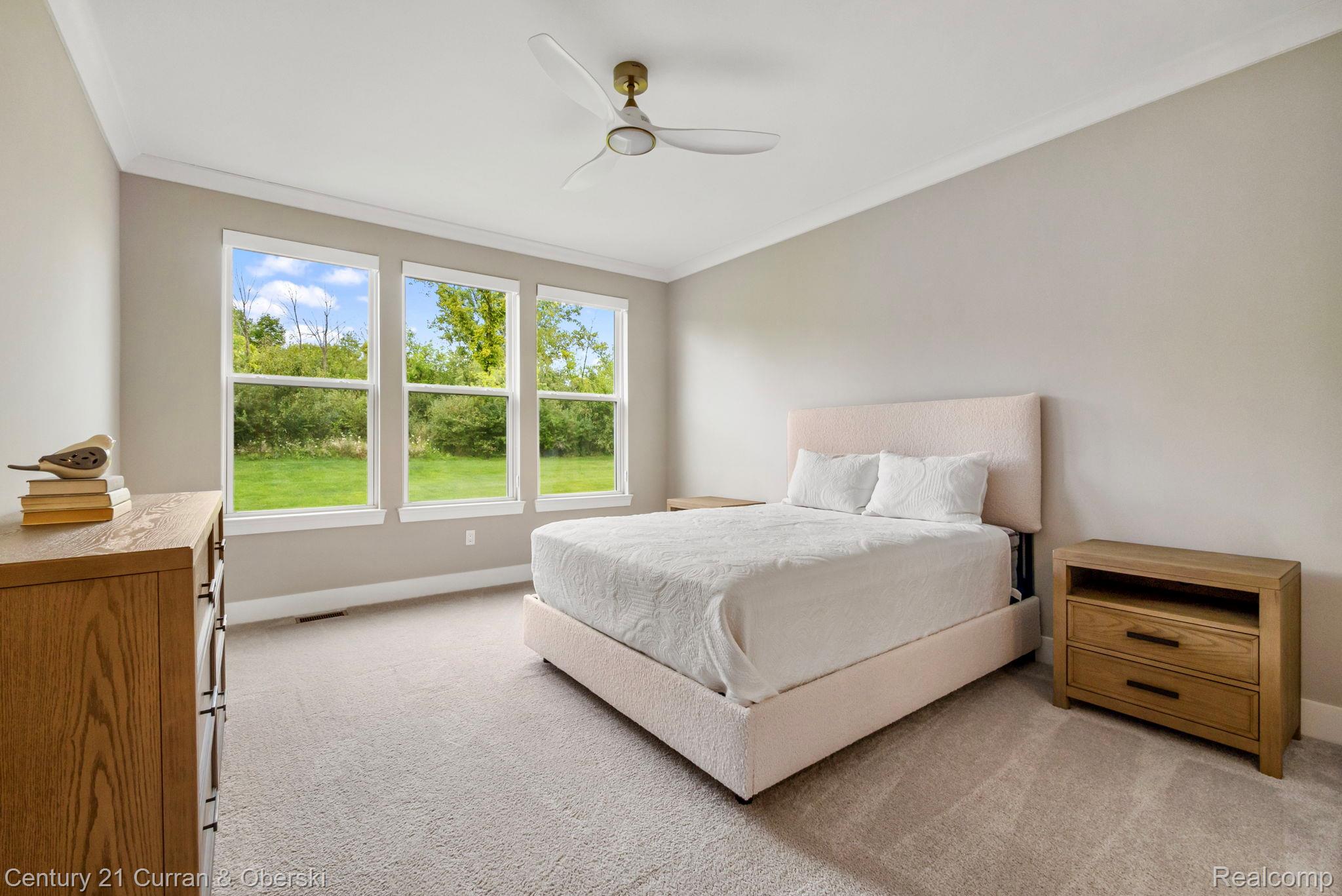 Northville, Michigan, 48168, United States, 2 Bedrooms Bedrooms, ,2 BathroomsBathrooms,Residential,For Sale,1983973