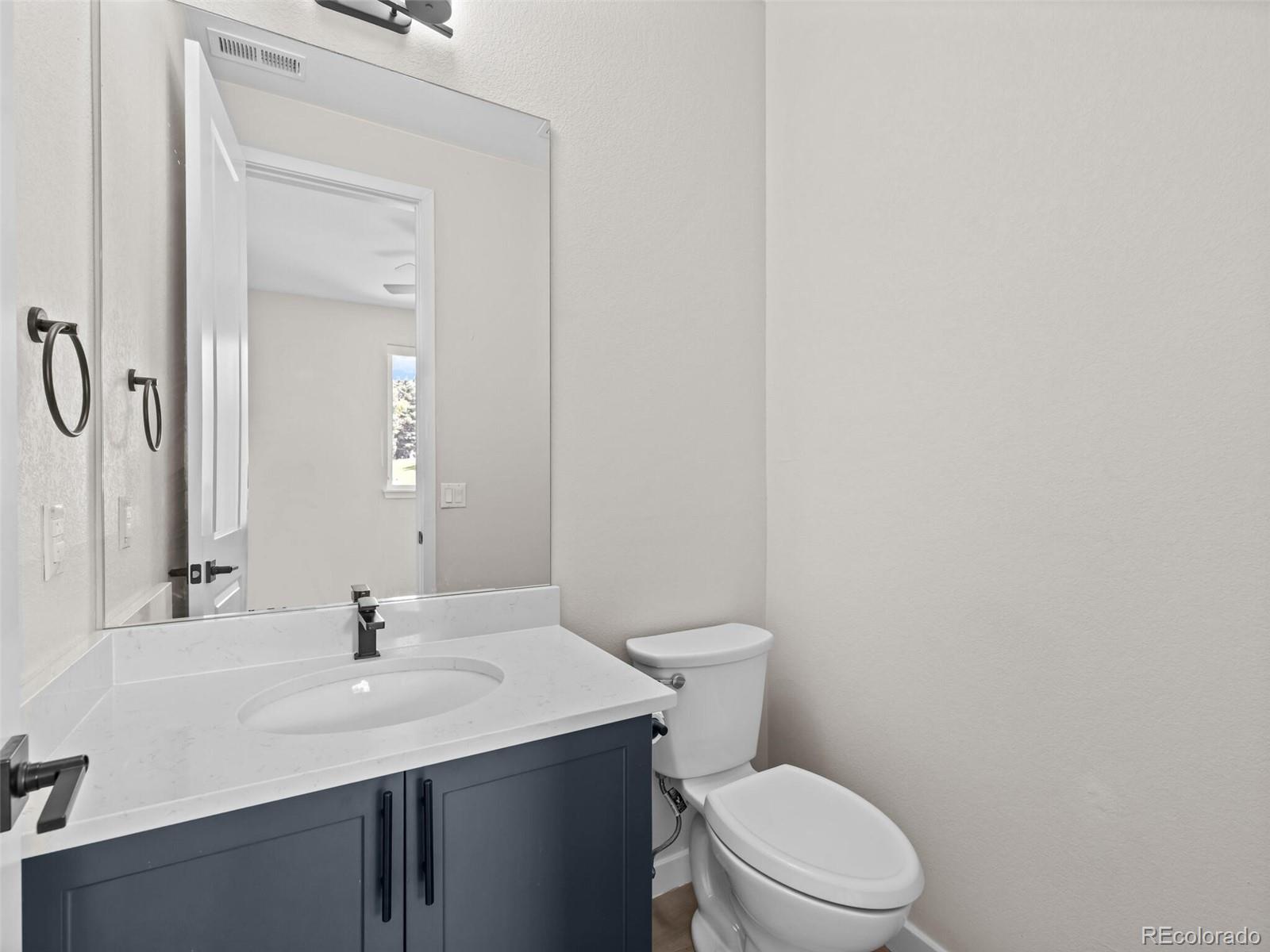 Lakewood, Colorado, 80214, United States, 3 Bedrooms Bedrooms, ,3 BathroomsBathrooms,Residential,For Sale,1866622