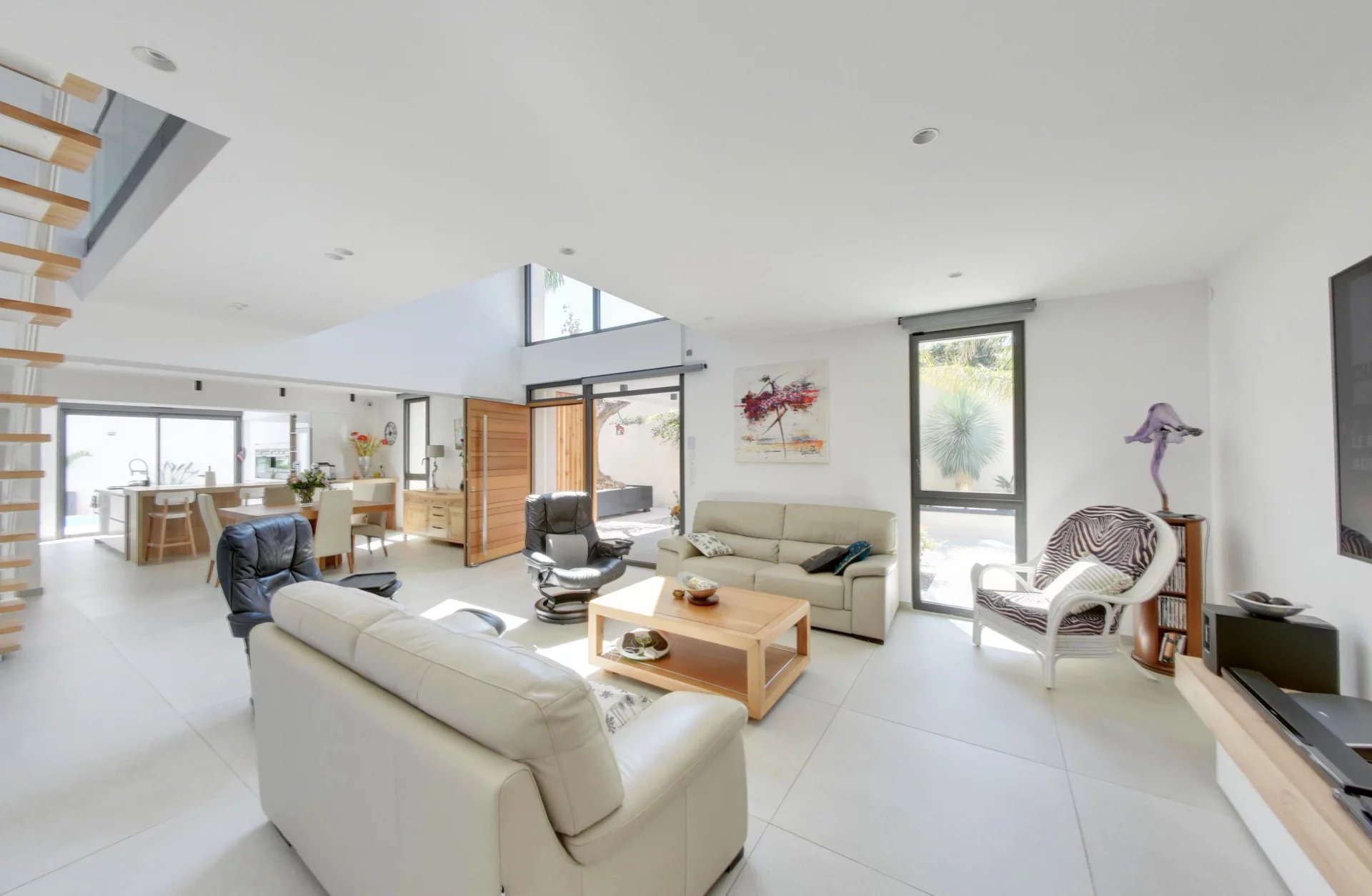 Perpignan, Occitanie, 66000, FR, 5 Bedrooms Bedrooms, ,6 BathroomsBathrooms,Residential,For Sale,1753180