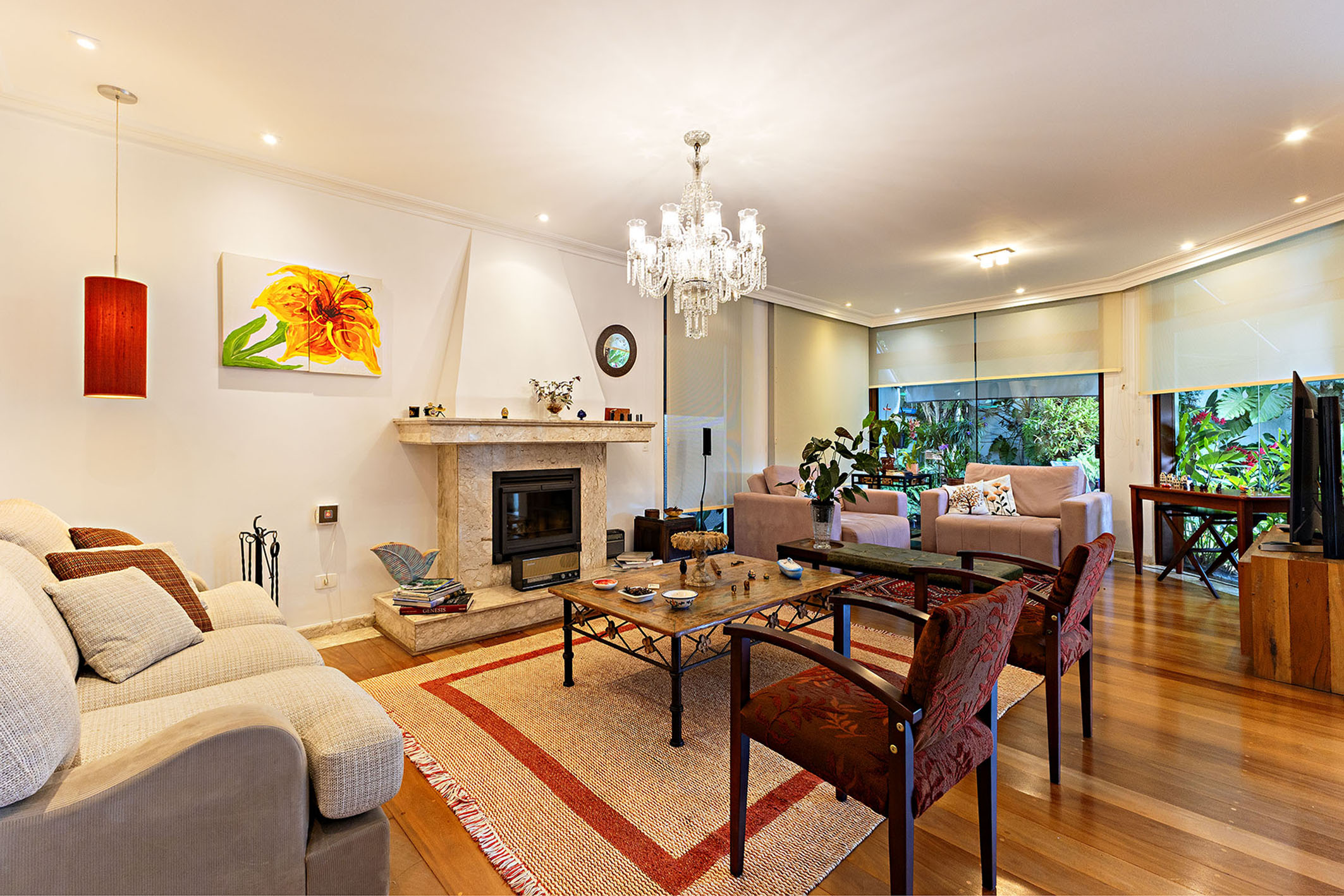  Exclusive residence in a distinctive gated community with five suites - 物件實景