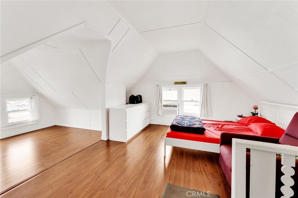 Los Angeles, California, 90044, United States, 3 Bedrooms Bedrooms, ,2 BathroomsBathrooms,Residential,For Sale,1931570