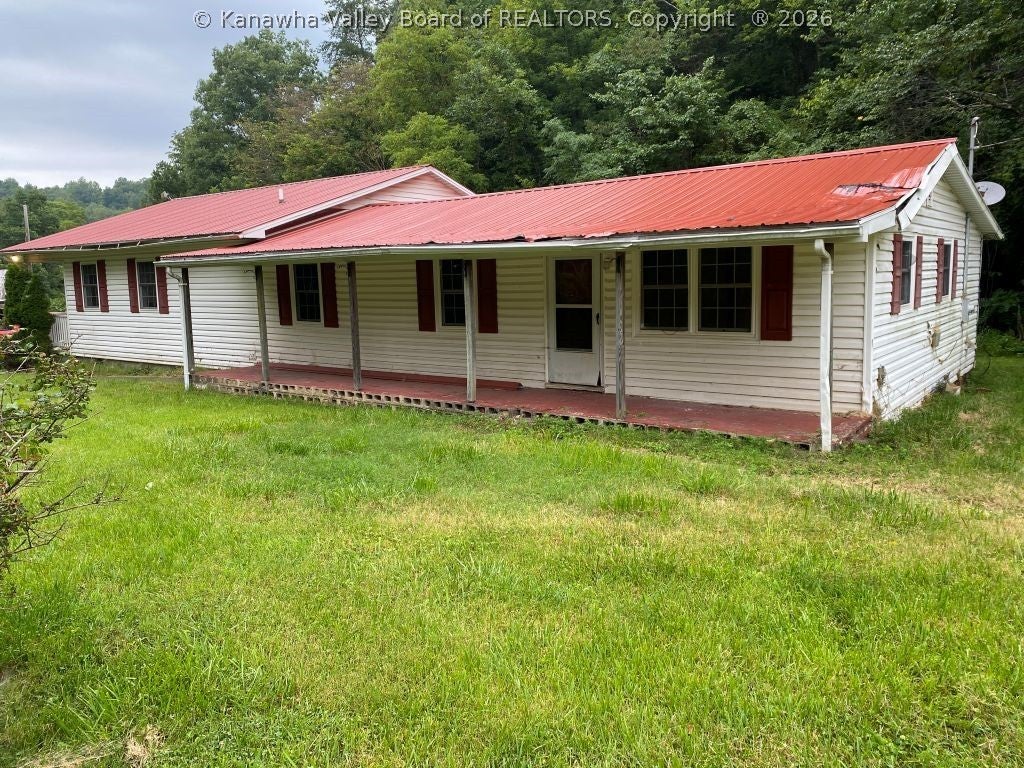 Millstone Rd, Apple Grove, WV 25502
