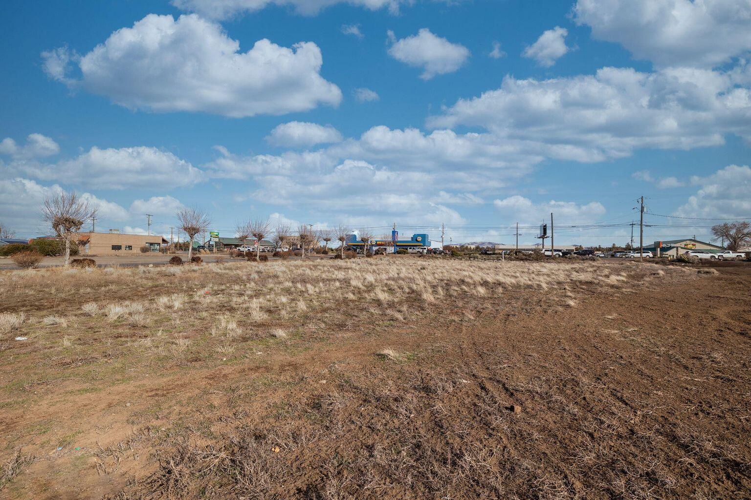 Redmond, Oregon, 97756, United States, ,Land,For Sale,1976086