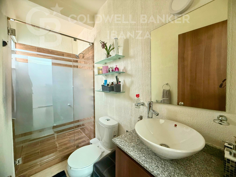 Atizapán de Zaragoza, Estado de méxico, 52989, Mexico, 3 Bedrooms Bedrooms, ,2 BathroomsBathrooms,Residential,For Sale,1924693