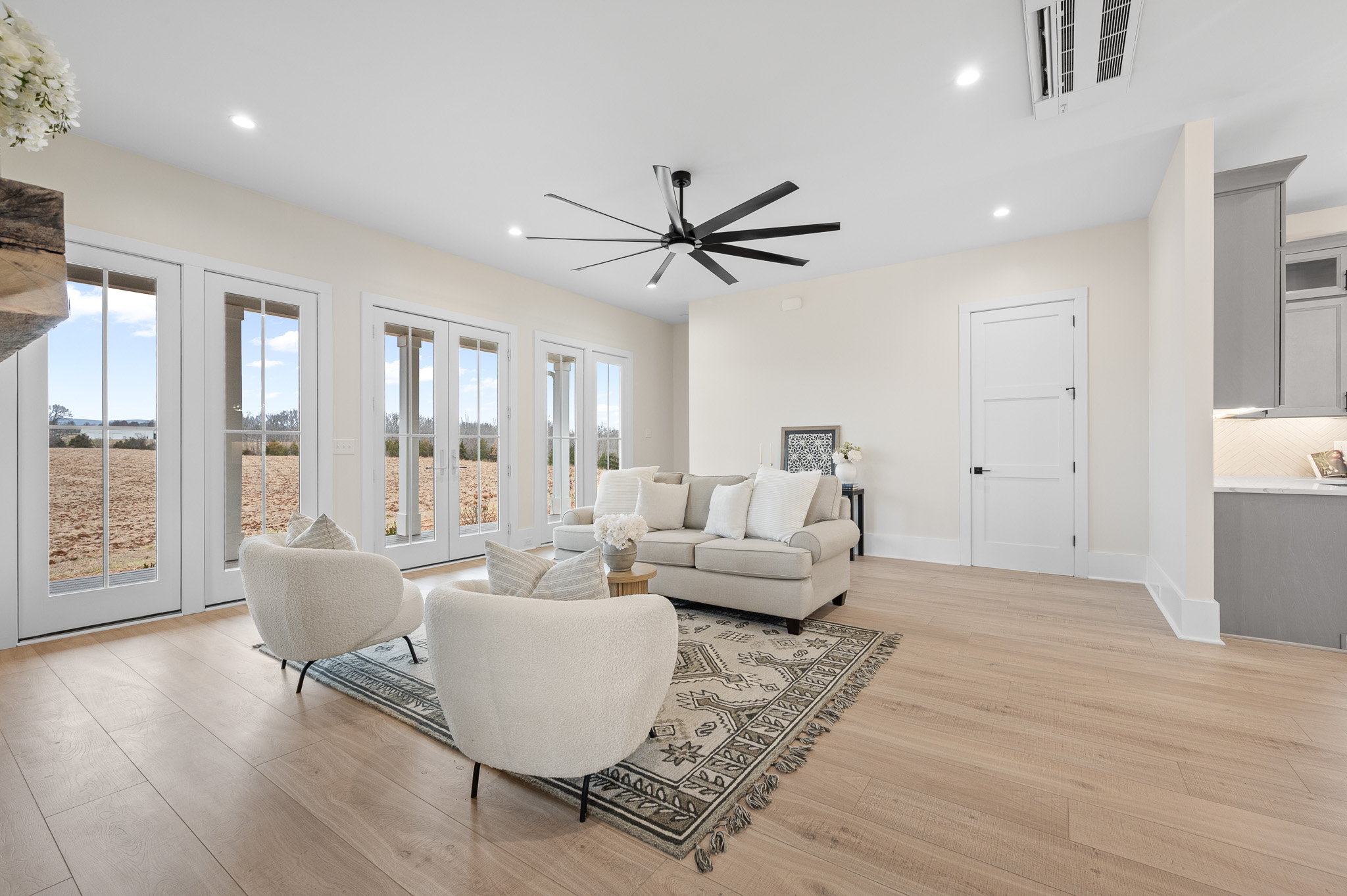 Goode, Virginia, 24556, United States, 3 Bedrooms Bedrooms, ,3 BathroomsBathrooms,Residential,For Sale,2005449