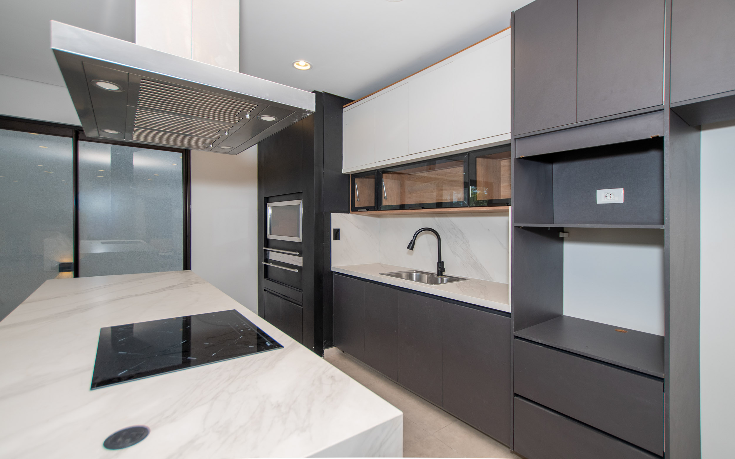 Elegant Brand-New Residence in San Bernardino - 物件實景