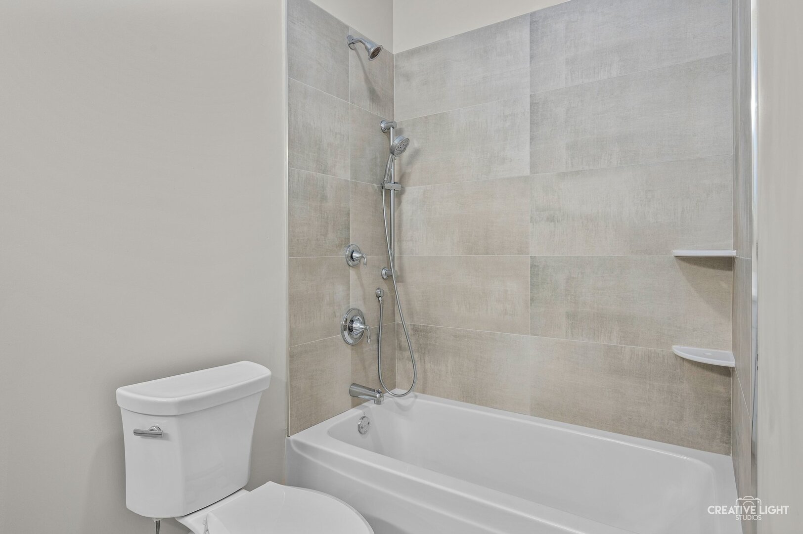 Sandwich, Illinois, 60548, United States, 3 Bedrooms Bedrooms, ,3 BathroomsBathrooms,Residential,For Sale,1994798