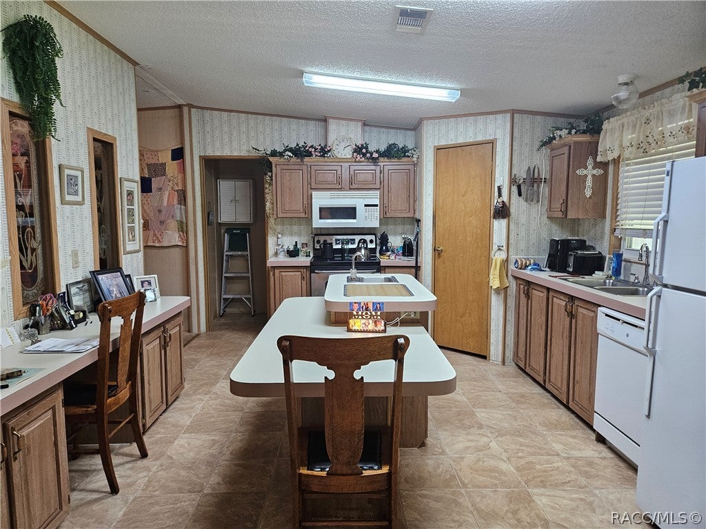 Weewahi Pt, Crystal River, FL 34428 #1