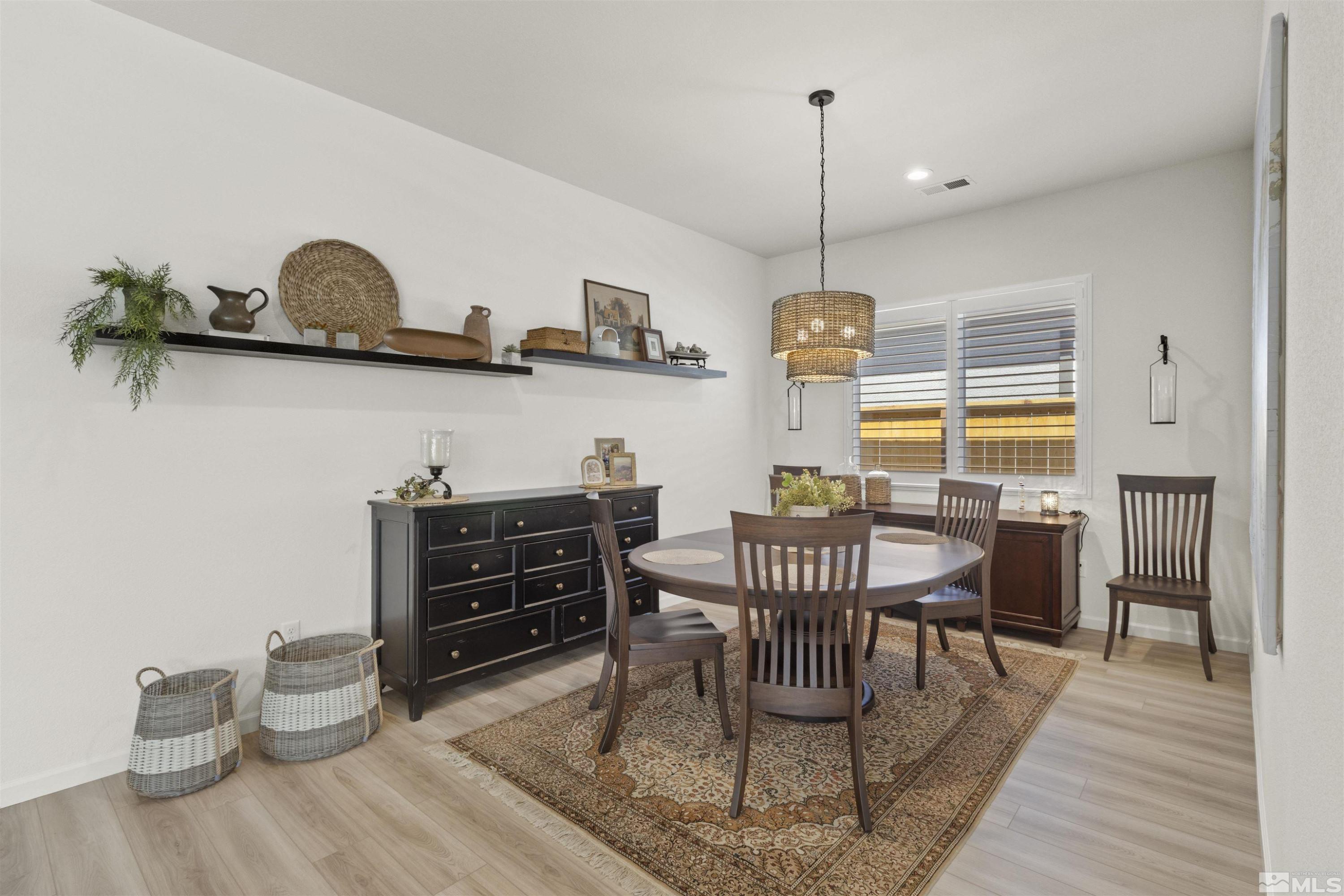 Sparks, Nevada, 89436, United States, 3 Bedrooms Bedrooms, ,2 BathroomsBathrooms,Residential,For Sale,1743950