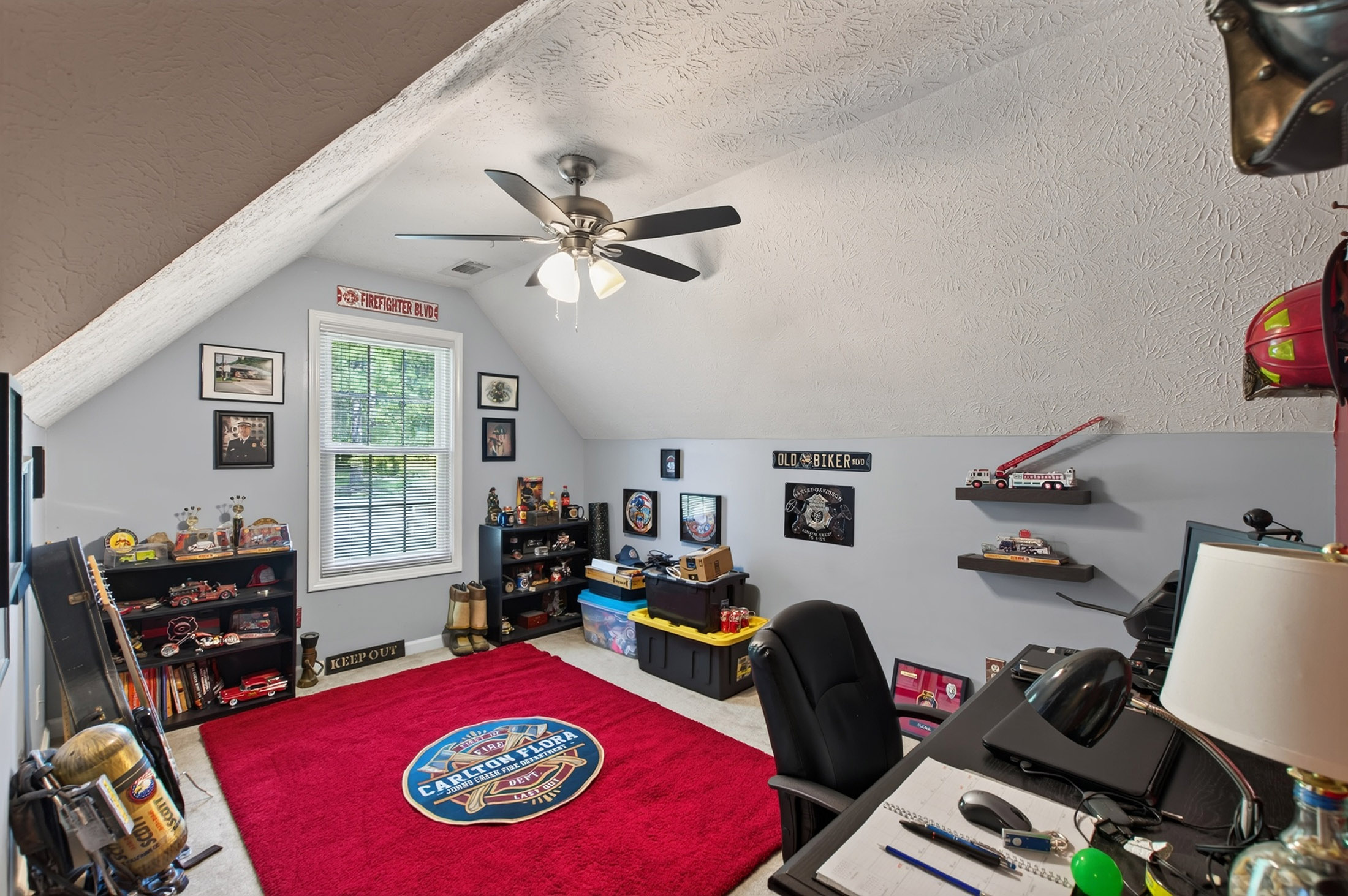  Charming Home on an Expansive 2.8+/- Acre Corner Lot - 物件實景