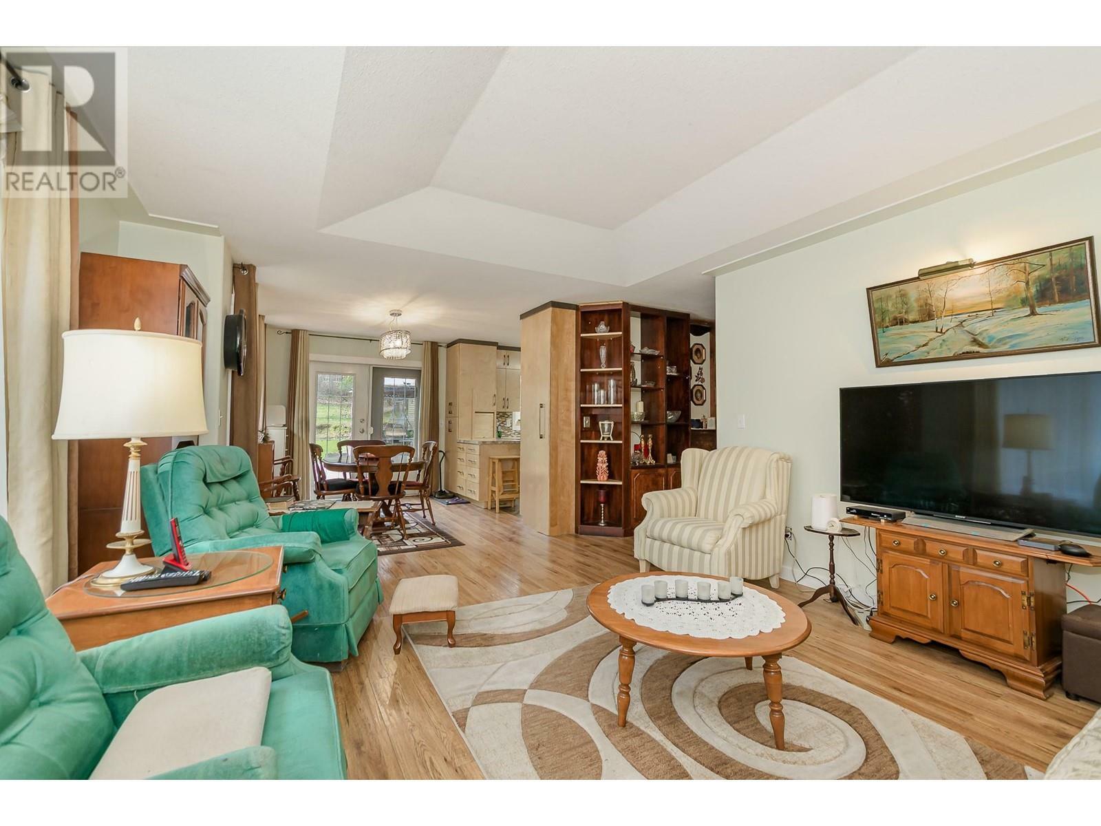 SALMON ARM, British Columbia, V1E 3C2, CA, 5 Bedrooms Bedrooms, ,3 BathroomsBathrooms,Residential,For Sale,1838319