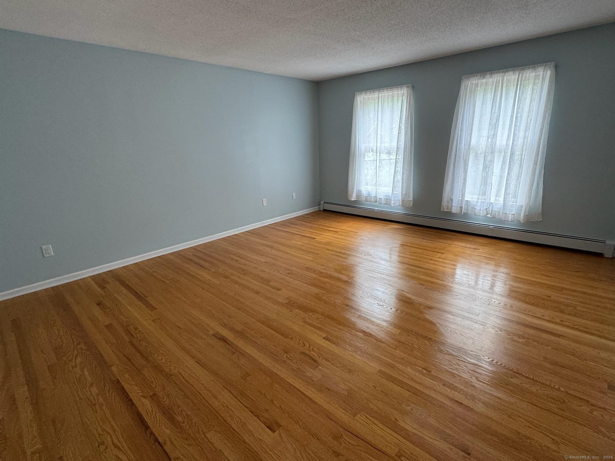 Guilford, Connecticut, 06437, United States, 4 Bedrooms Bedrooms, ,3 BathroomsBathrooms,Residential,For Sale,1938049