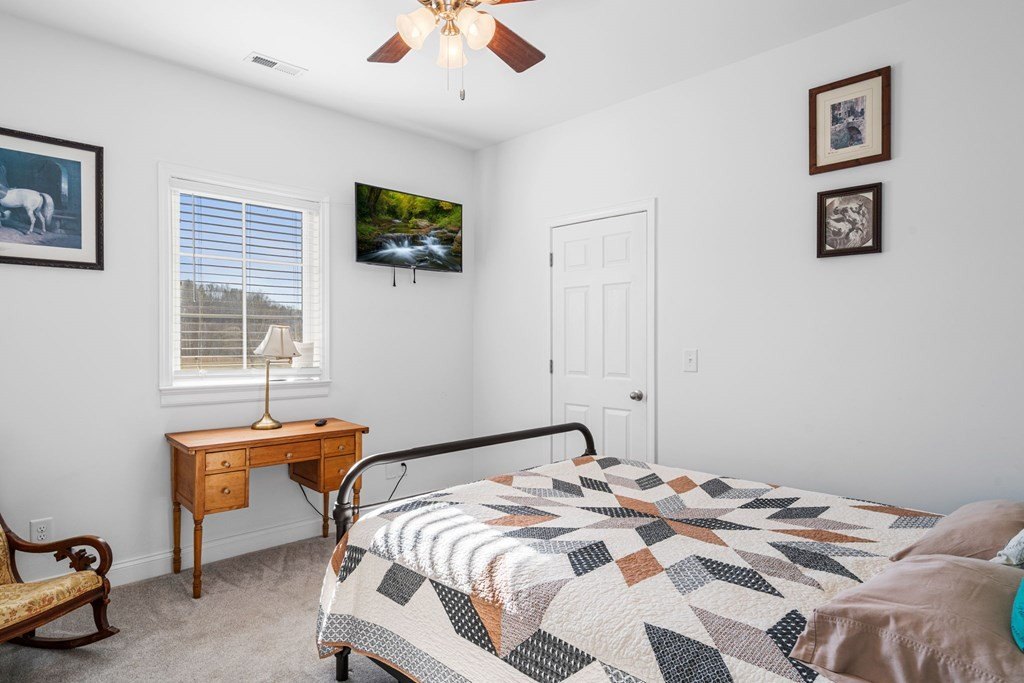 Hayesville, North Carolina, 28904, United States, 3 Bedrooms Bedrooms, ,3 BathroomsBathrooms,Residential,For Sale,2005507