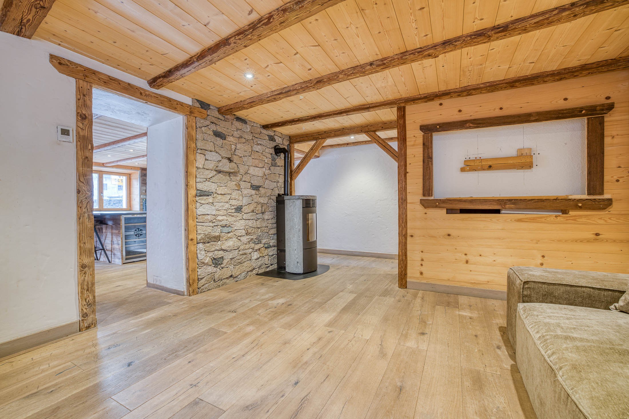  A beautiful, fully renovated chalet-style apartment - 物件實景
