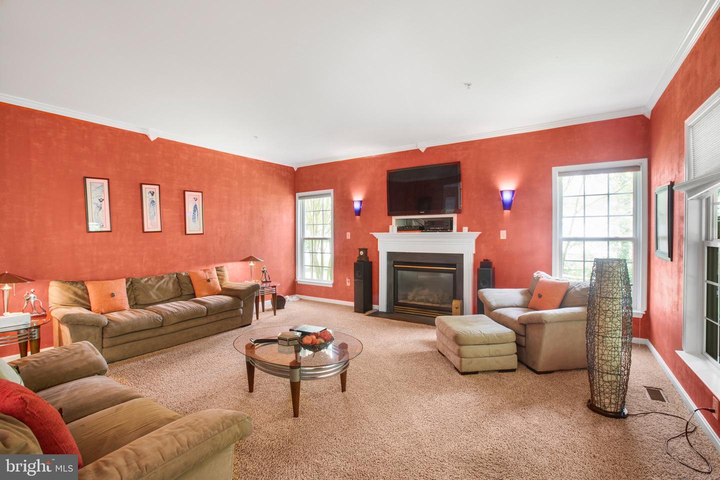 CLINTON, Maryland, 20735, United States, 4 Bedrooms Bedrooms, ,4 BathroomsBathrooms,Residential,For Sale,1982820