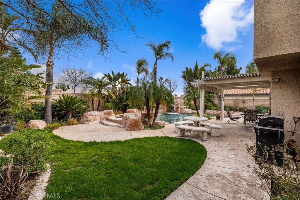 Fontana, California, 92336, United States, 4 Bedrooms Bedrooms, ,3 BathroomsBathrooms,Residential,For Sale,1993831