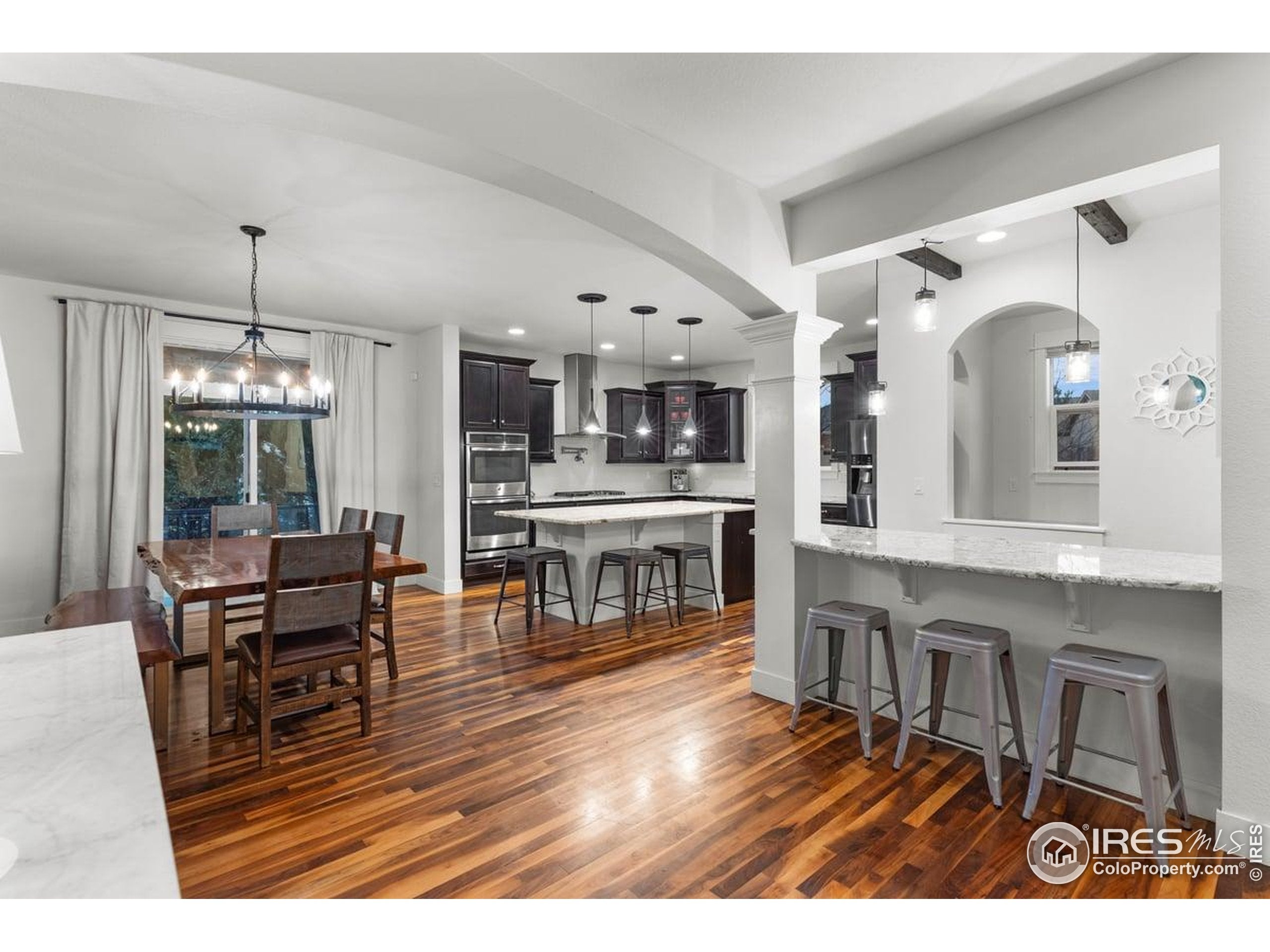 Windsor, Colorado, 80550, United States, 6 Bedrooms Bedrooms, ,4 BathroomsBathrooms,Residential,For Sale,1996243