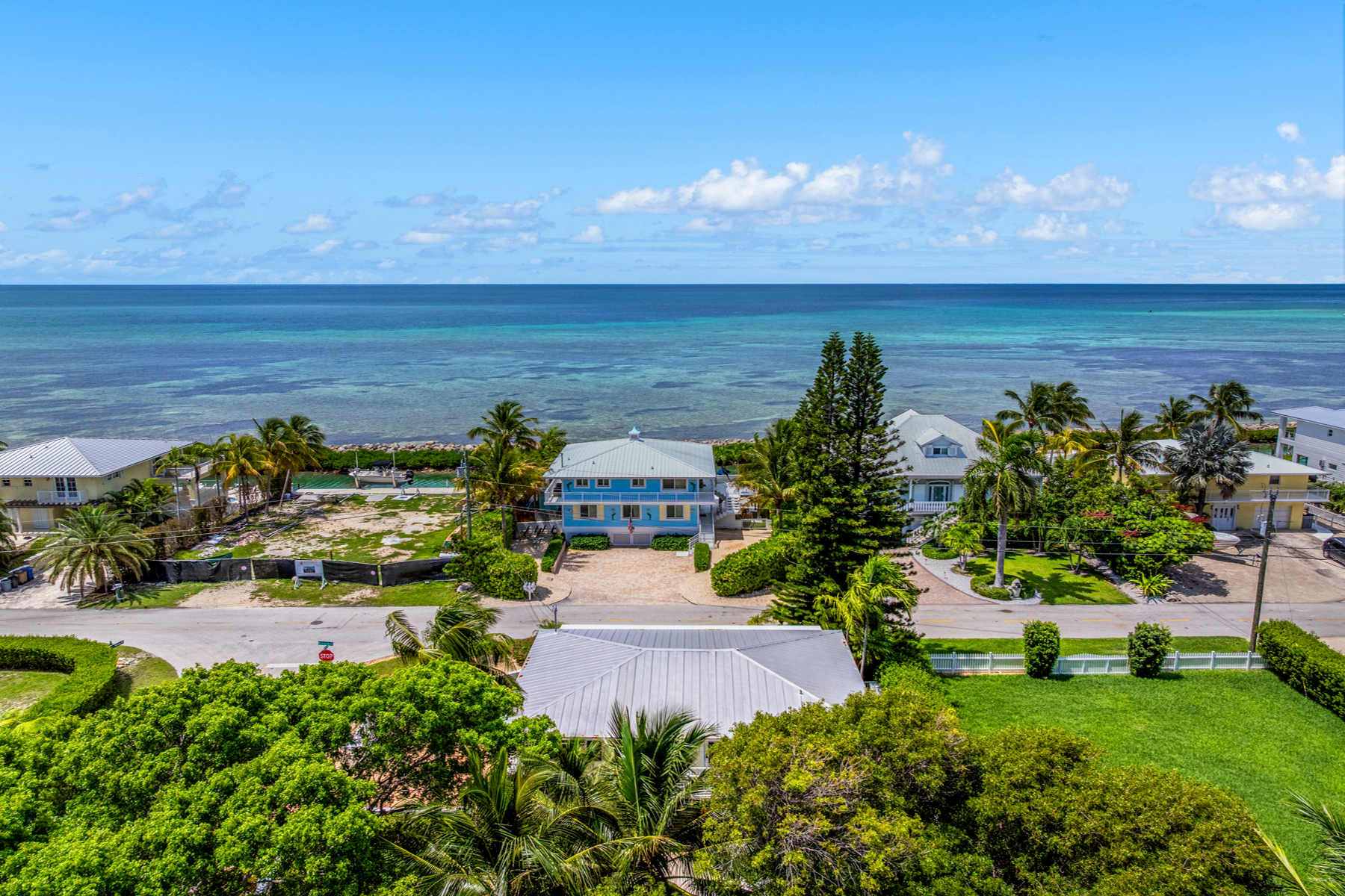  235 W Seaview Circle - 物件實景